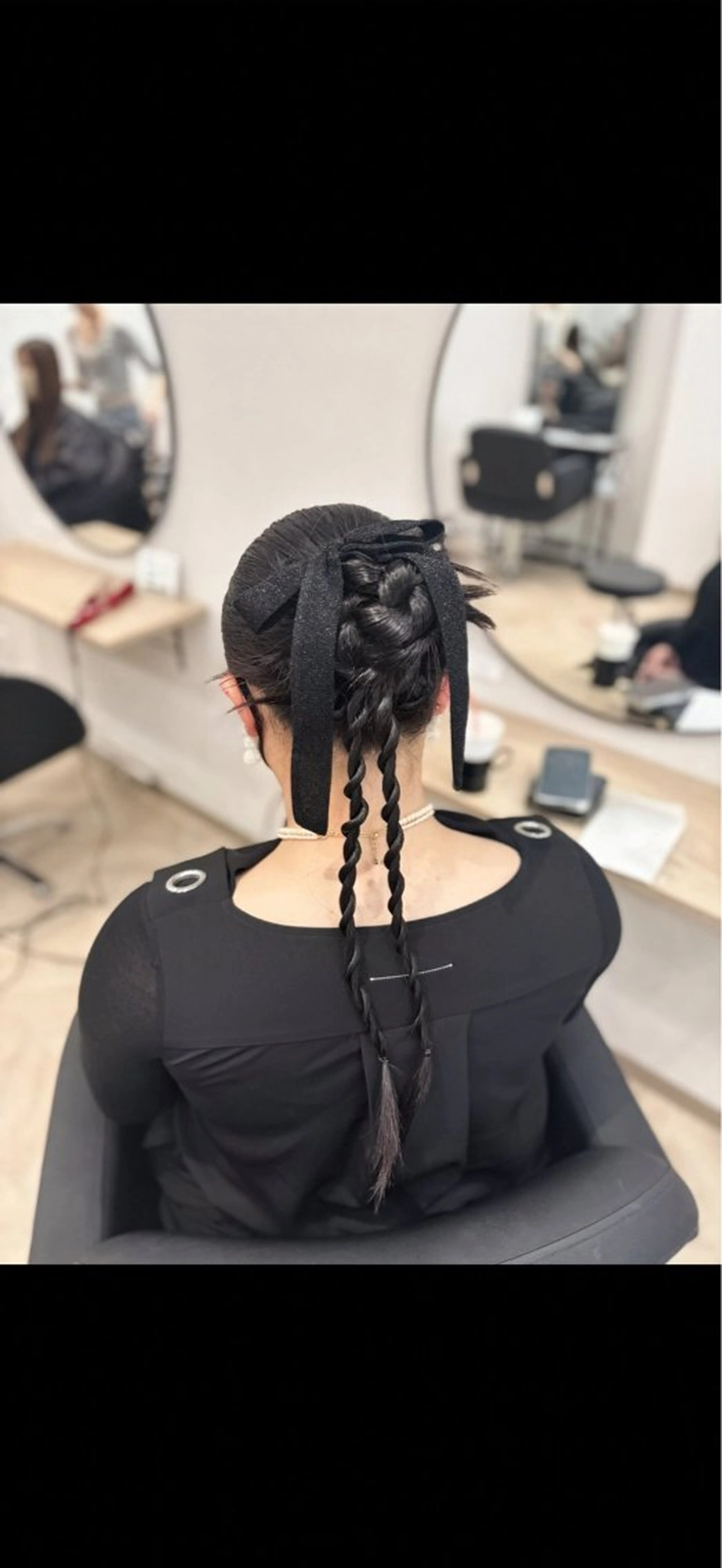 ヘアアレンジ 𝒎𝒐𝒆🩰 名駅/ヘアメ/暖色♡のヘアスタイル