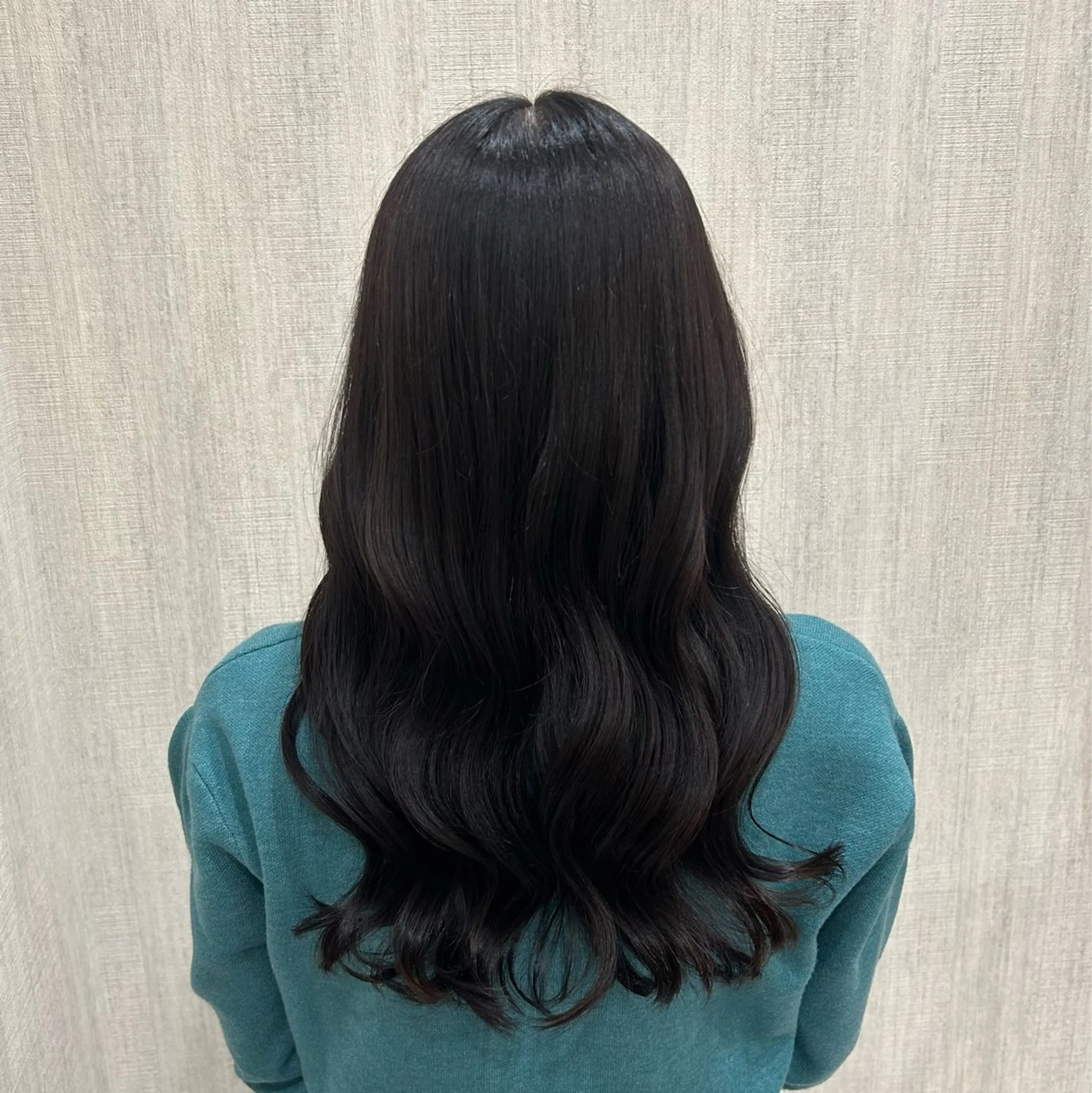 ロング カラー 🫧透け感⋆艶髪💎 山口アヤカのヘアスタイル