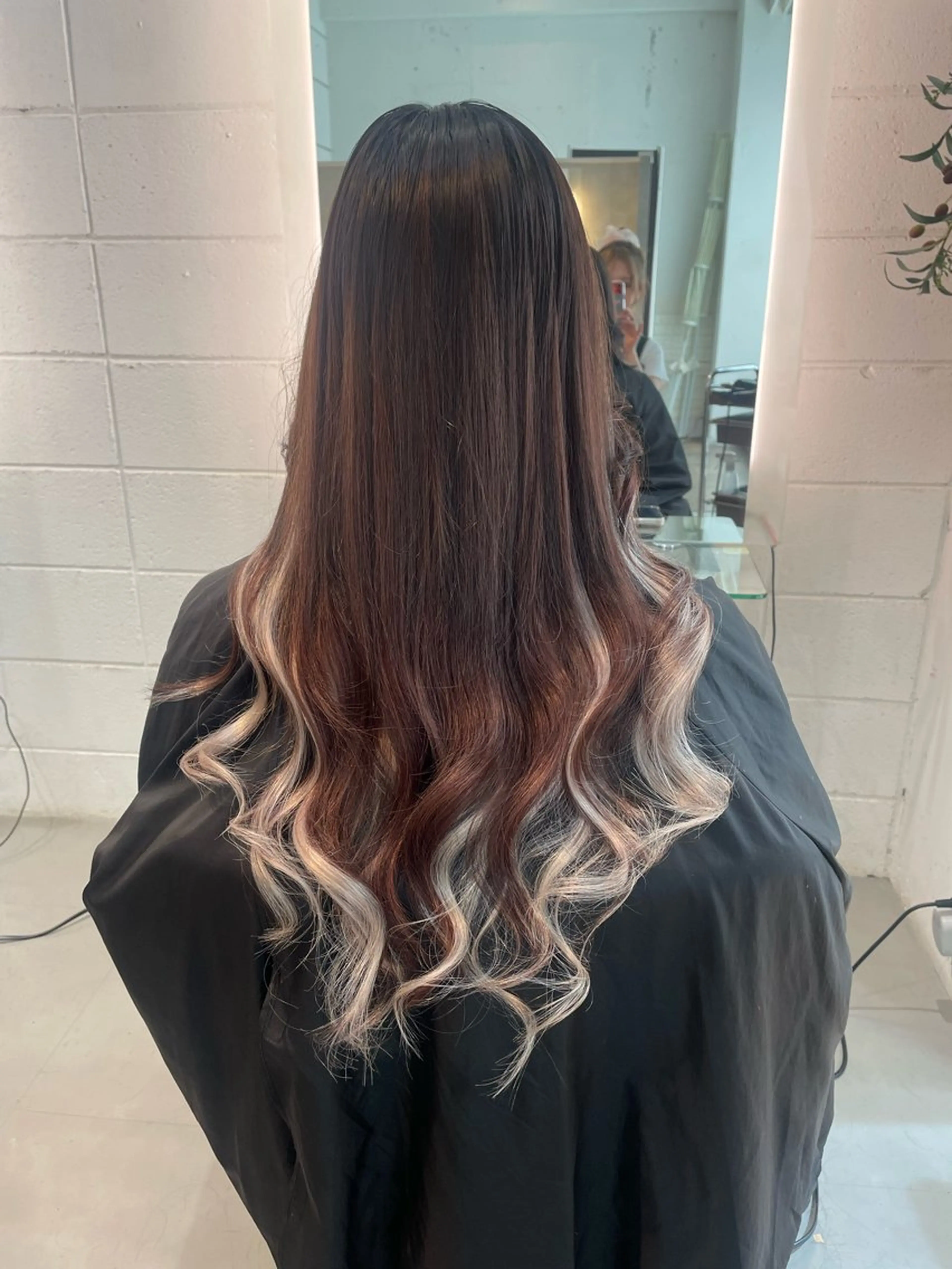 ロング ボブ エクステ ロング chic  有山 美瑠のヘアスタイル