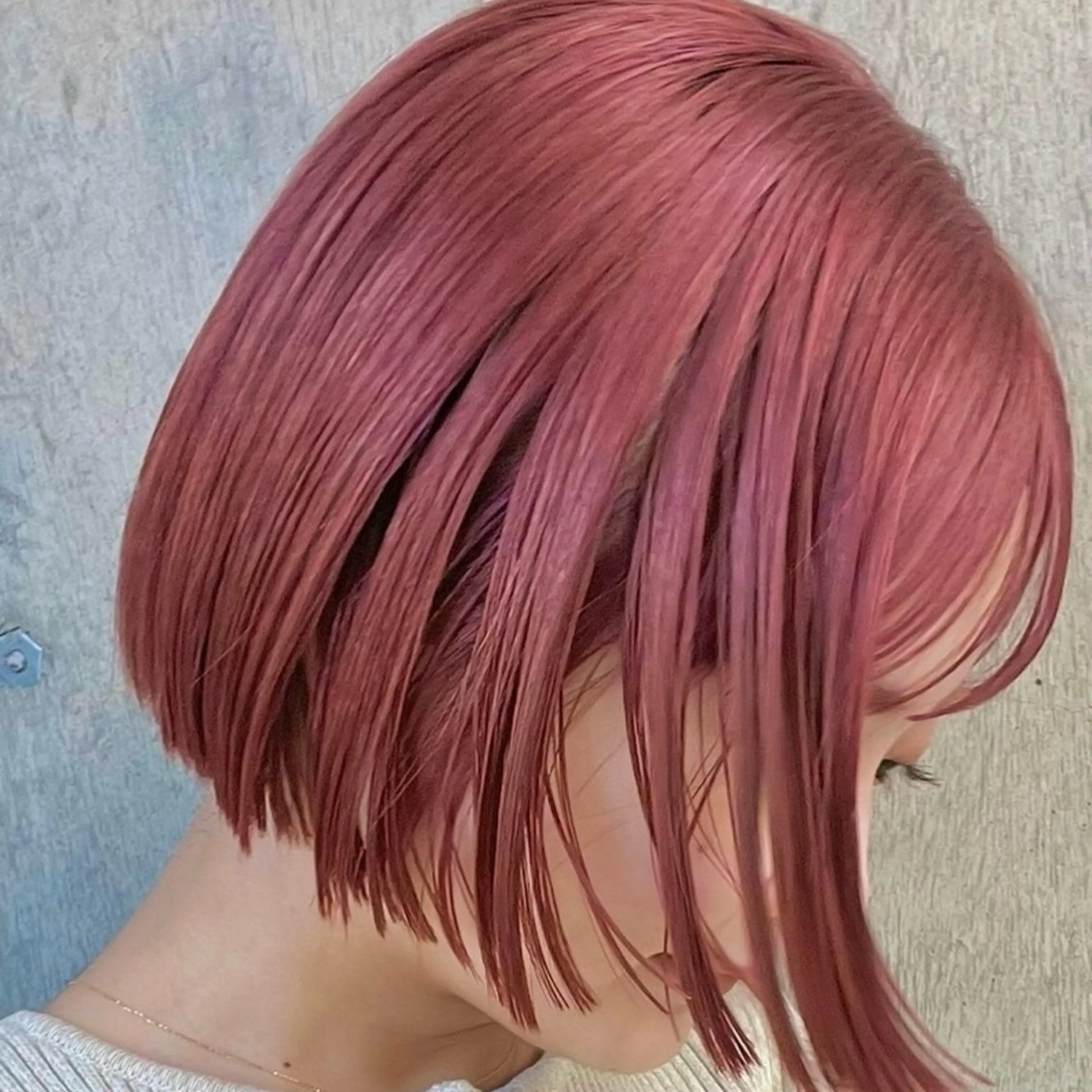 ショート カラー しんどう ことねのヘアスタイル