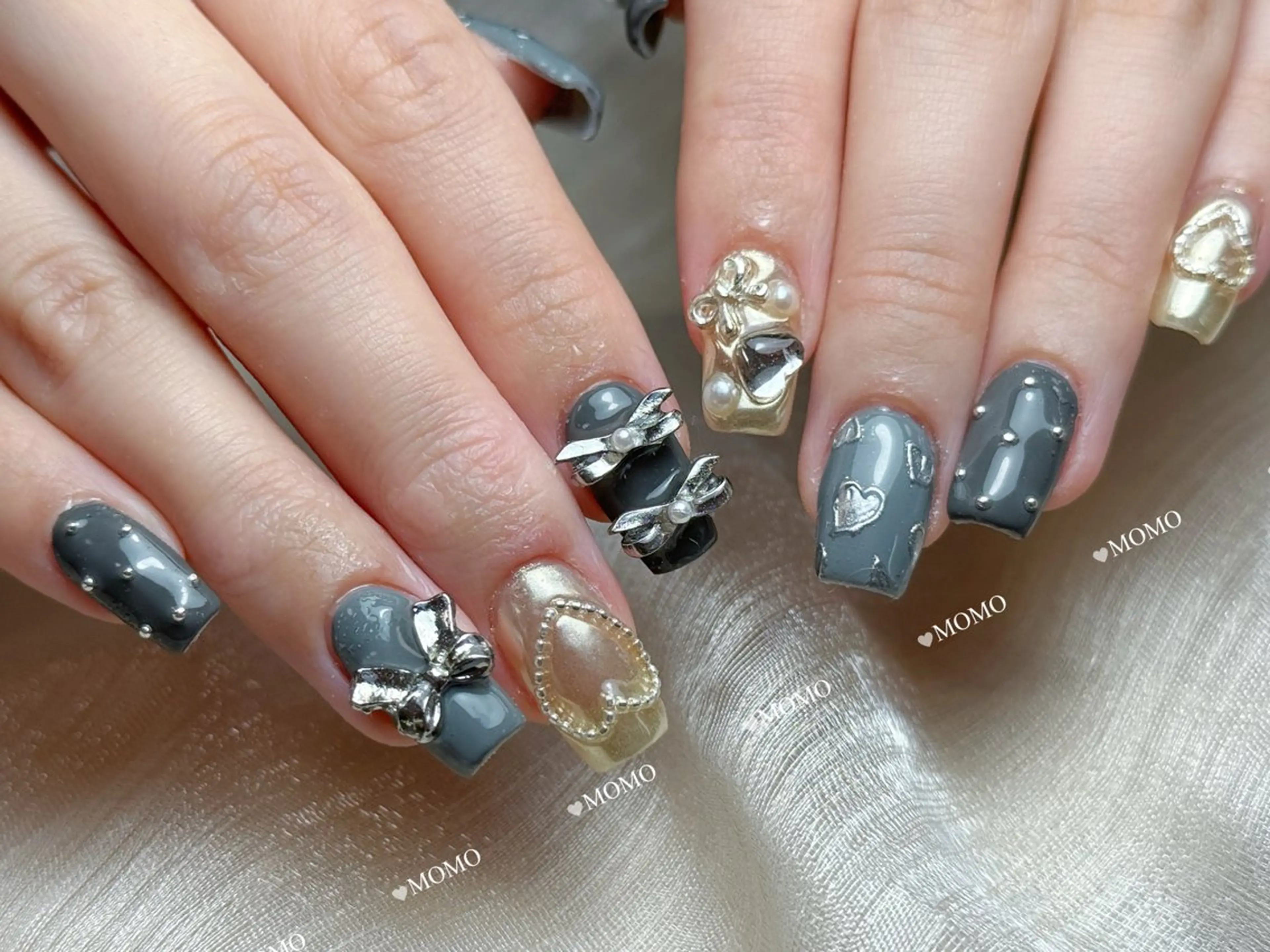 ネイル ハンドネイル MOMO nail所属・NIITSU YUNAのネイルデザイン