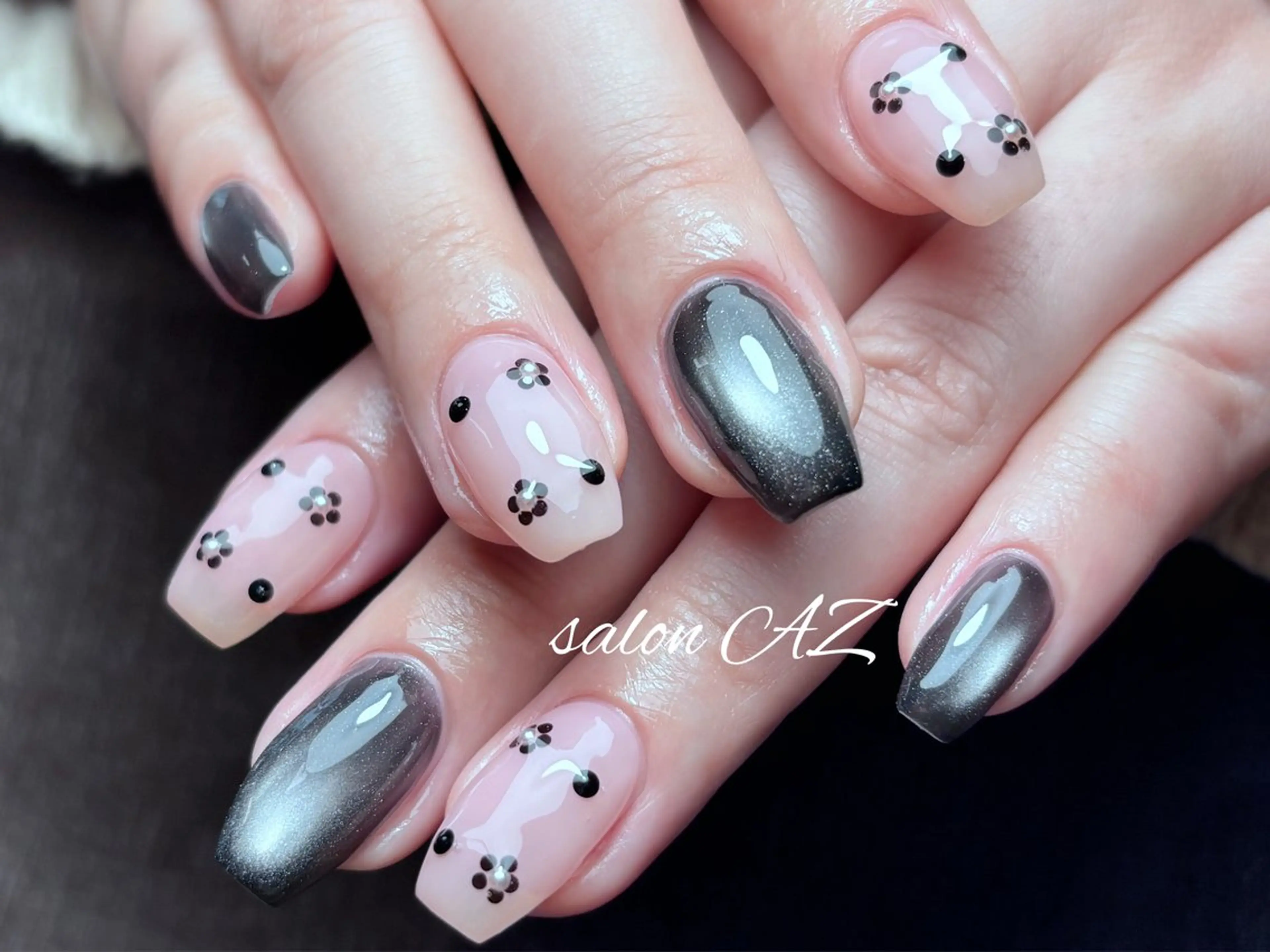 ネイル アートネイル フットネイル フレンチネイル マグネットネイル 持ち込み ハンドネイル salon AZのネイルデザイン