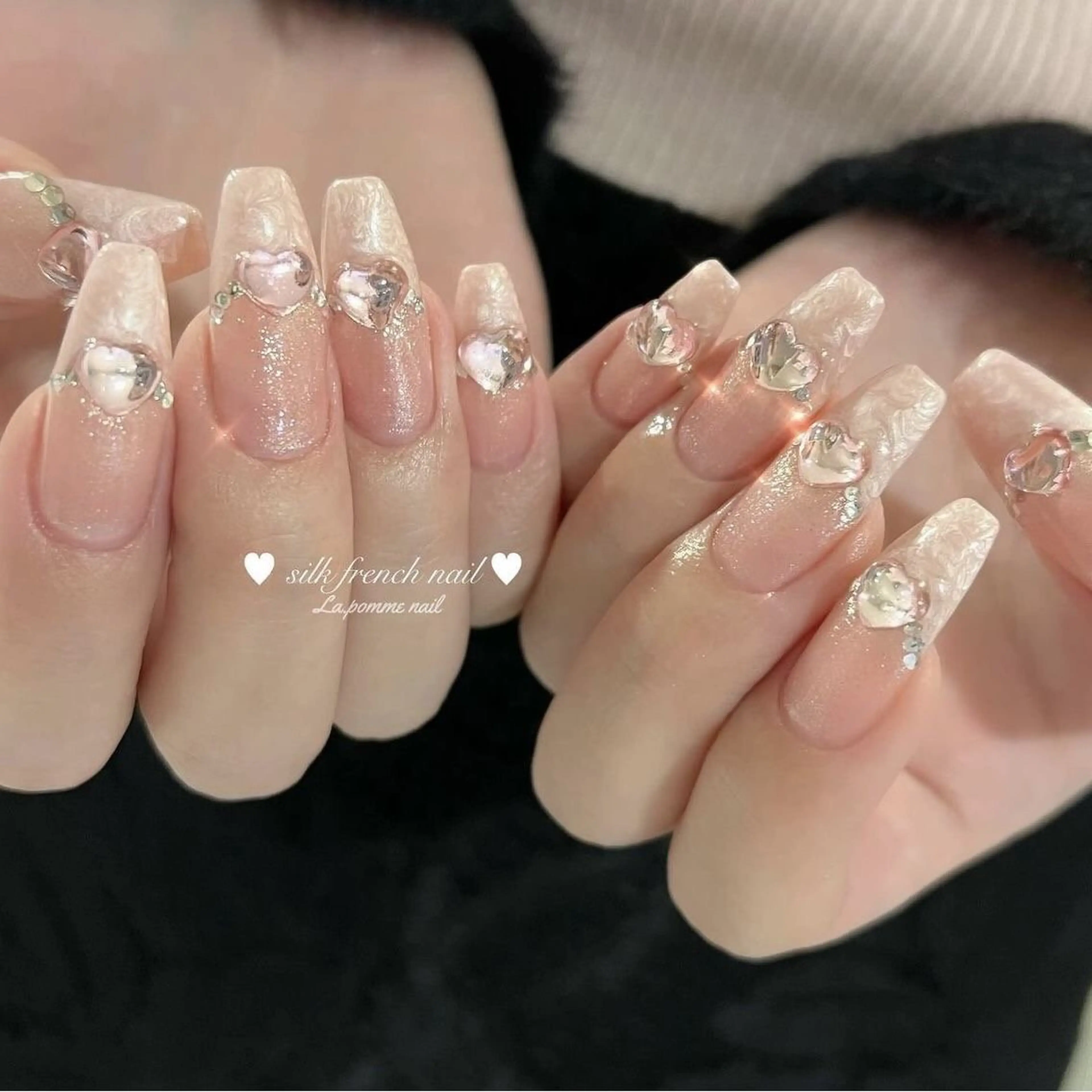 ネイル グラデーション ラメ(グリッター) マグネットネイル ミラーネイル ニュアンスネイル ハンドネイル Lumi de nailsのネイルデザイン