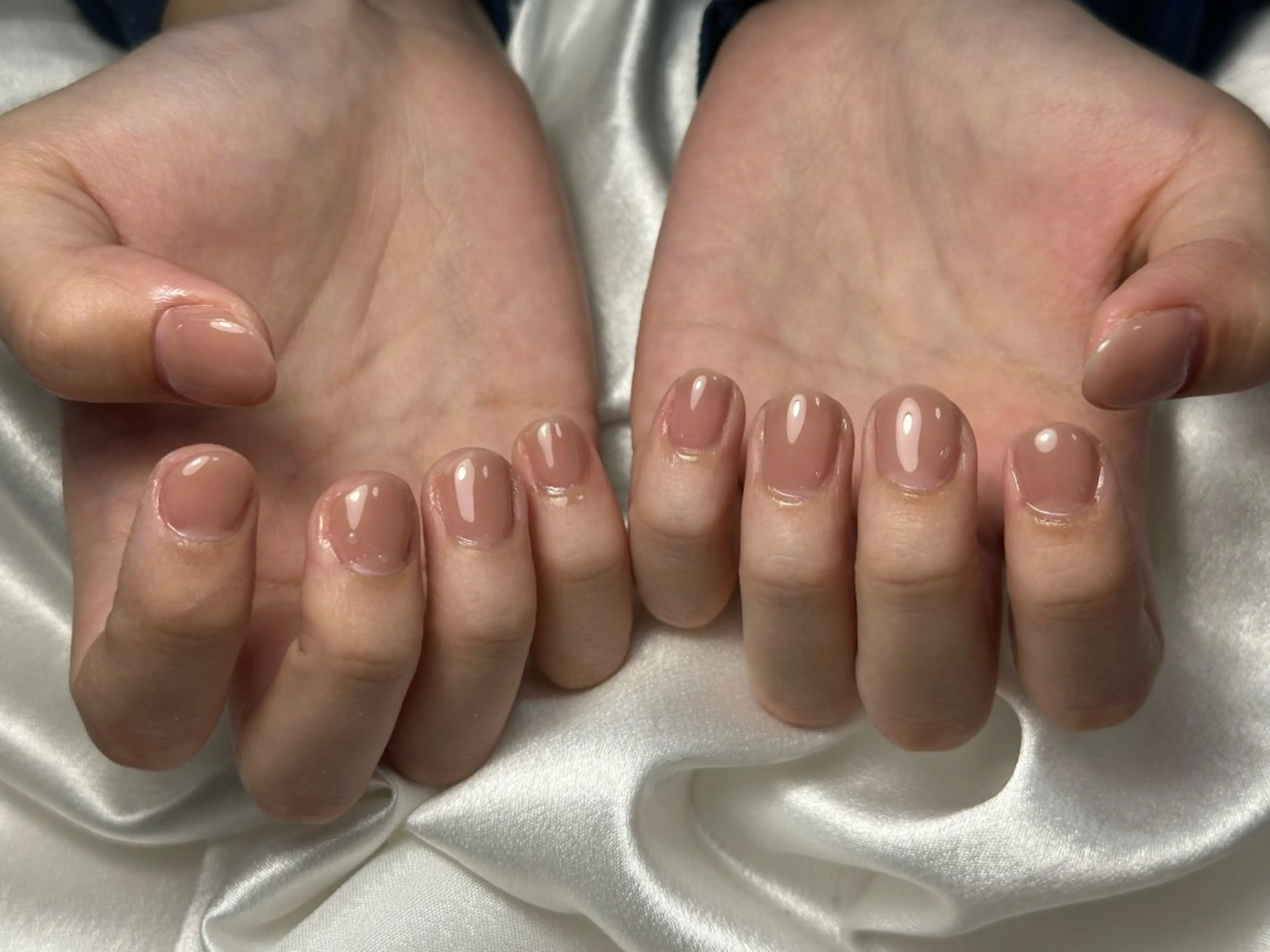 ネイル オーロラネイル フットネイル フレンチネイル ジェルネイル マグネットネイル ハンドネイル kiki nail たまプラーザのネイルデザイン