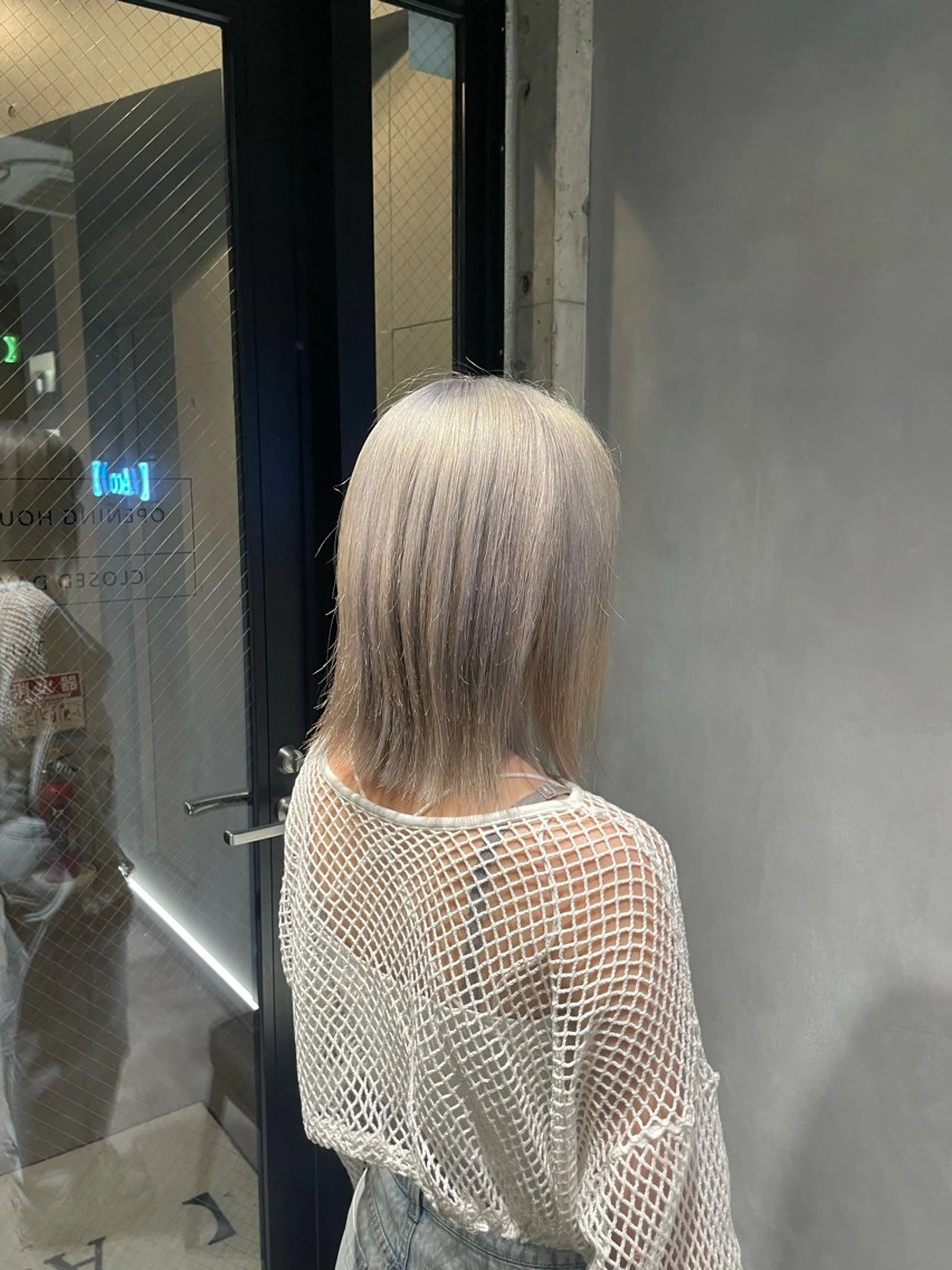 セミロング カラー ブリーチ ケアブリーチ ハイトーンカラー トリートメント ヘアカラー 暖色/ハイトーン/ カラー/HBLのヘアスタイル