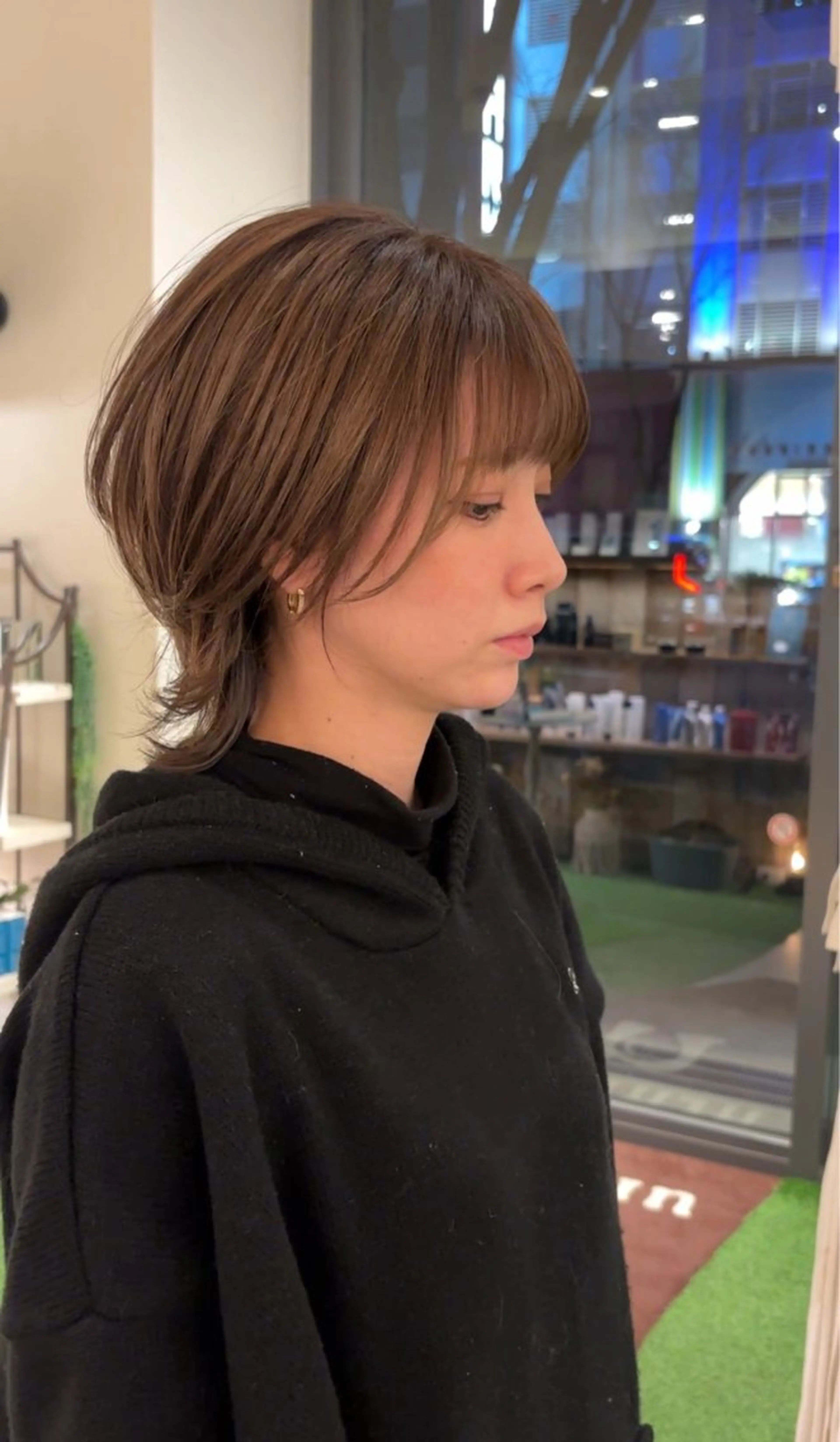 ショート カラー ハイトーンカラー レイヤーカット ウルフカット ウルフレイヤー カット ヘアカラー ヘッドスパ レイヤーカット✨ 艶髪藤野のヘアスタイル