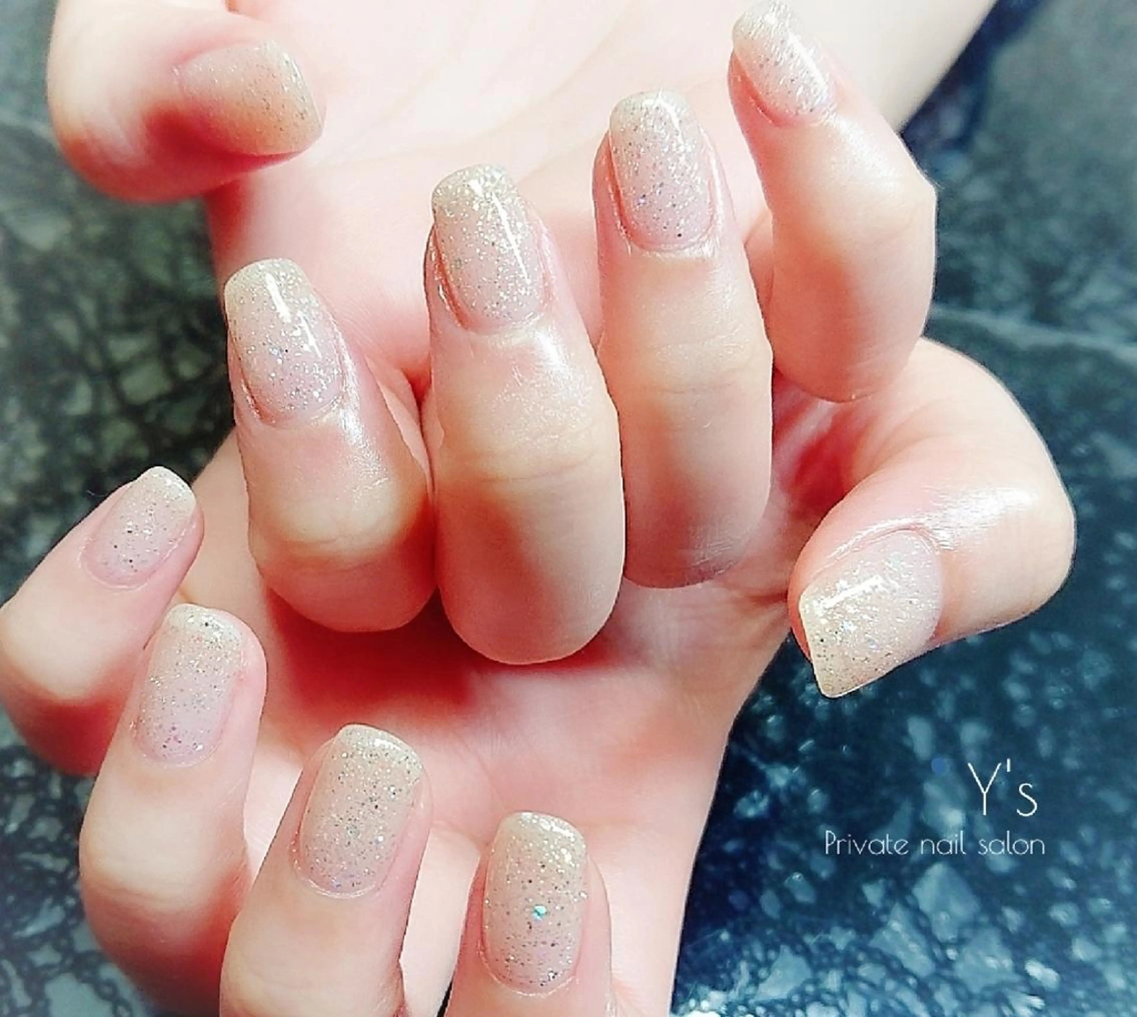 ネイル YUMI NAGAI  のネイルデザイン