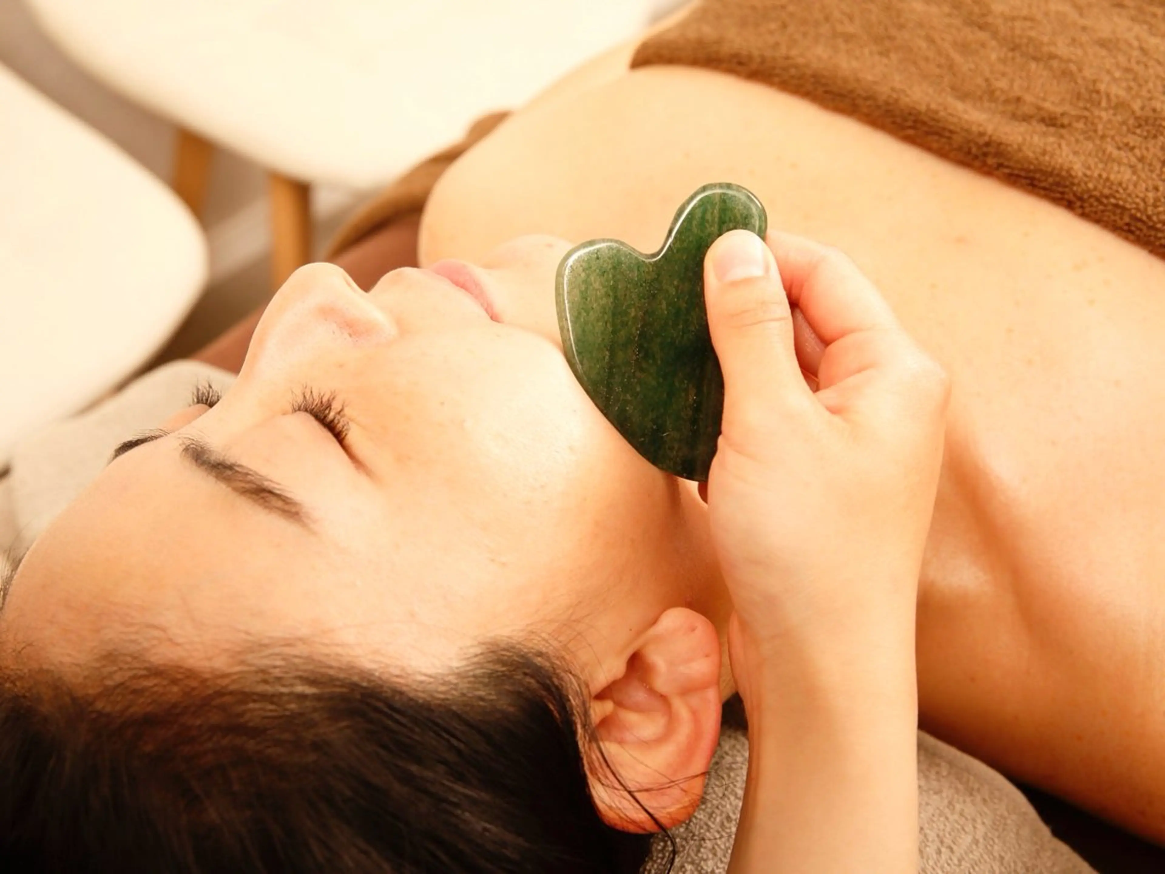 【エラの張り/喰いしばり】フェイシャルかっさ×強圧マッサージ×選べるパック60分‧₊𖤐˚🖇️の写真