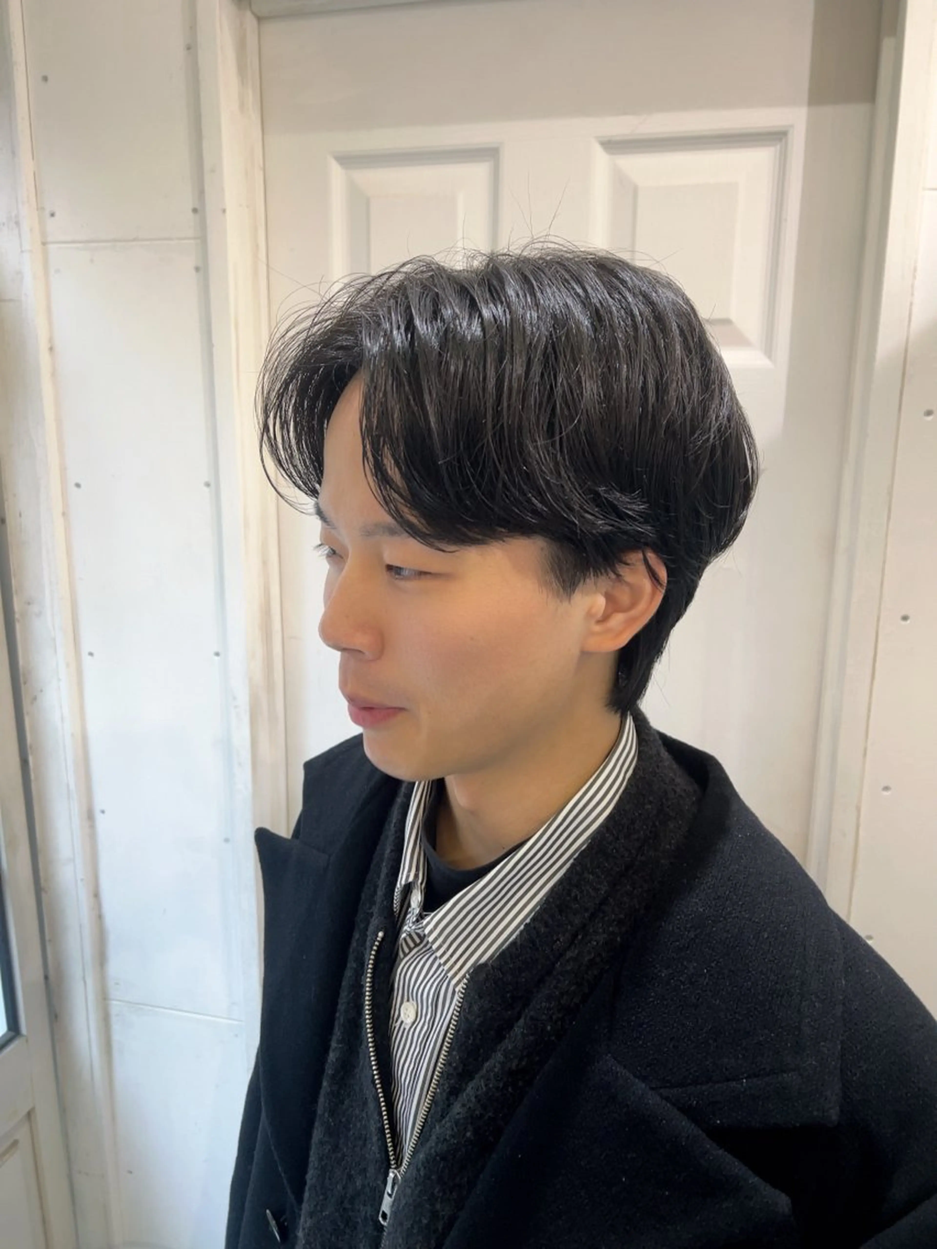 ショート パーマ メンズ メンズ韓国風 メンズパーマ 刈り上げ 韓国風ヘア パーマ ♥️ルフ🐒 ミレイ♥️のヘアスタイル