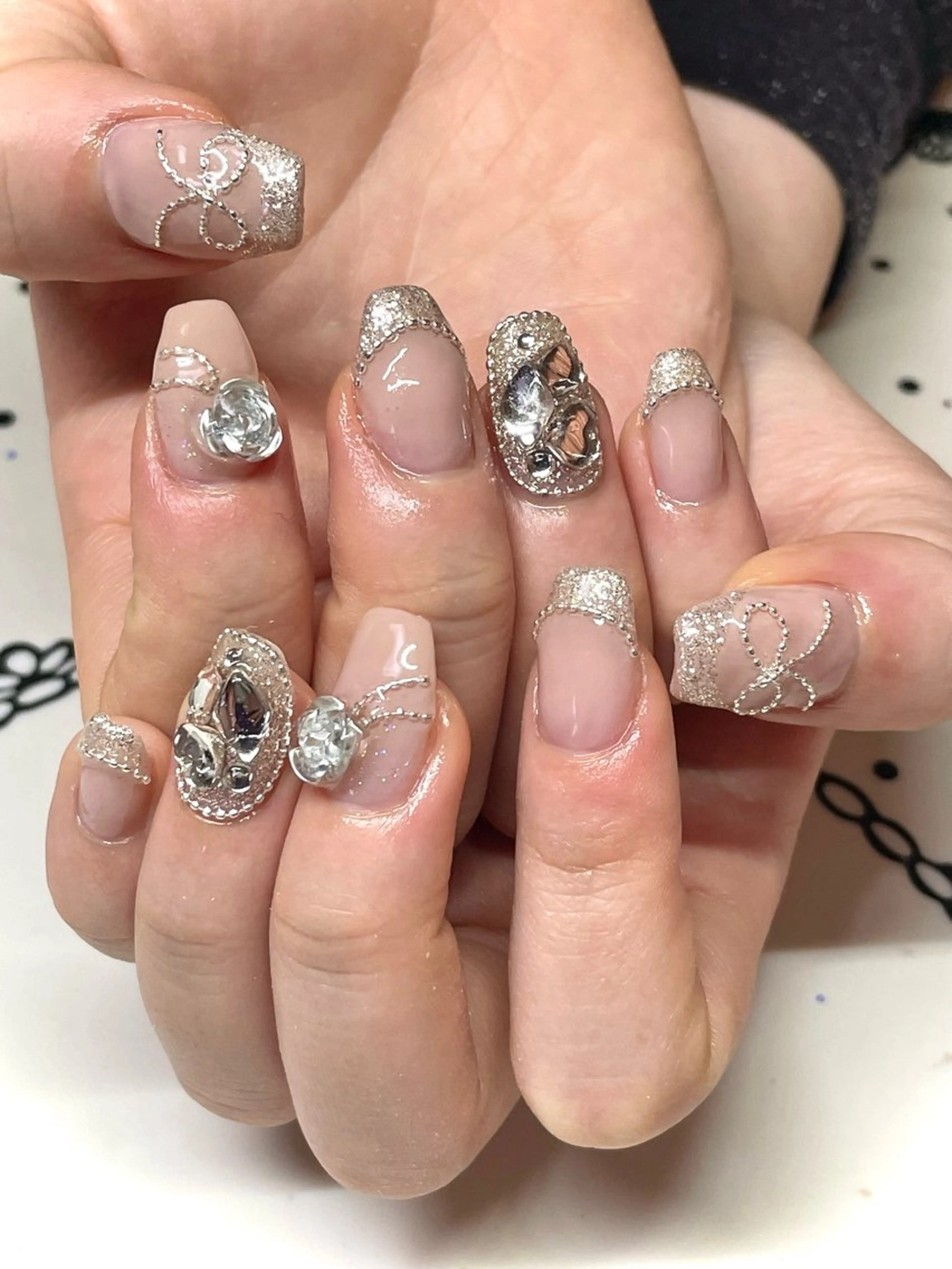 ネイル ハンドネイル nailsalon sugarr所属・nailist cocoのネイルデザイン