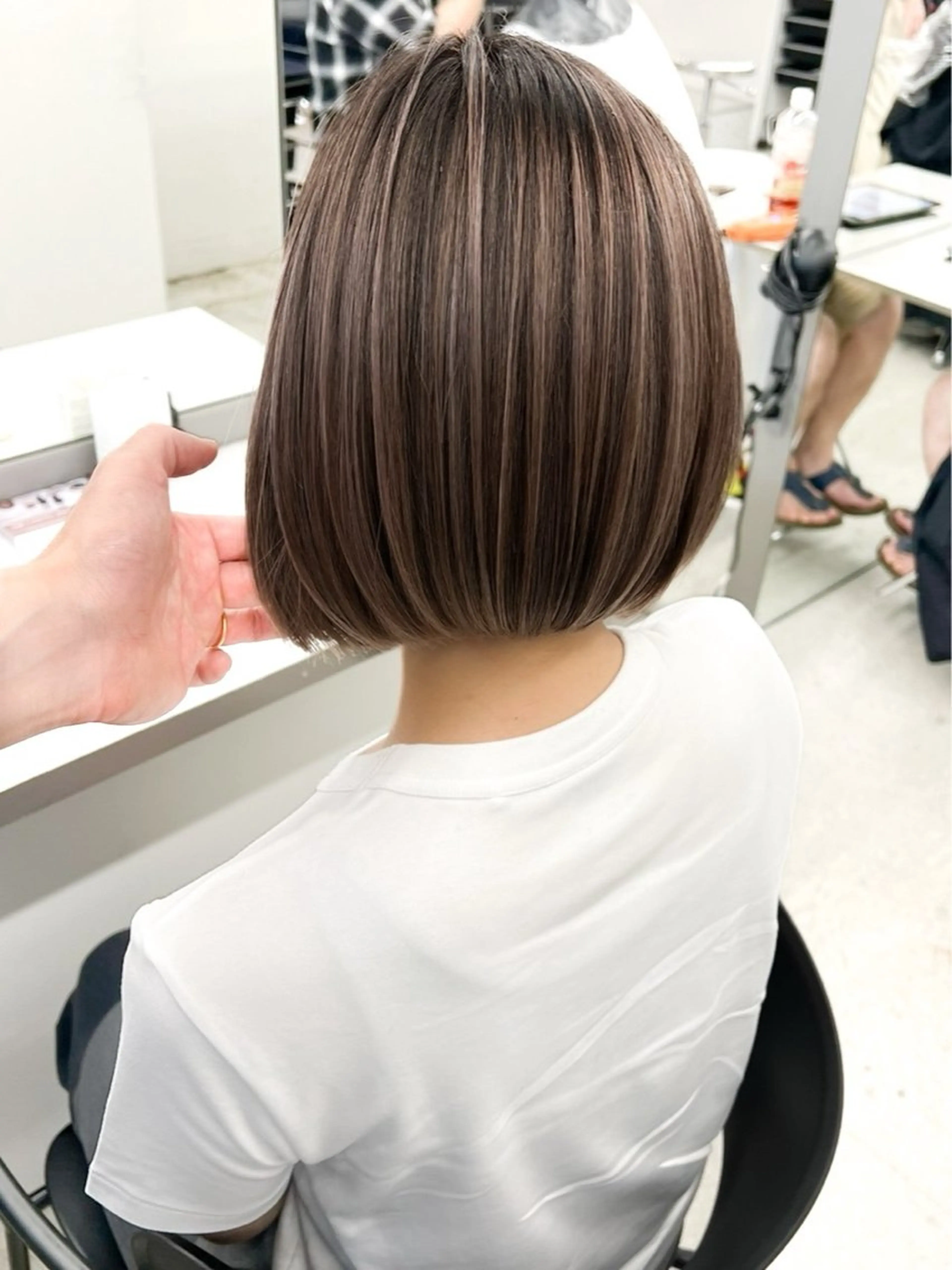 ショート カラー 鈴木 南のヘアスタイル