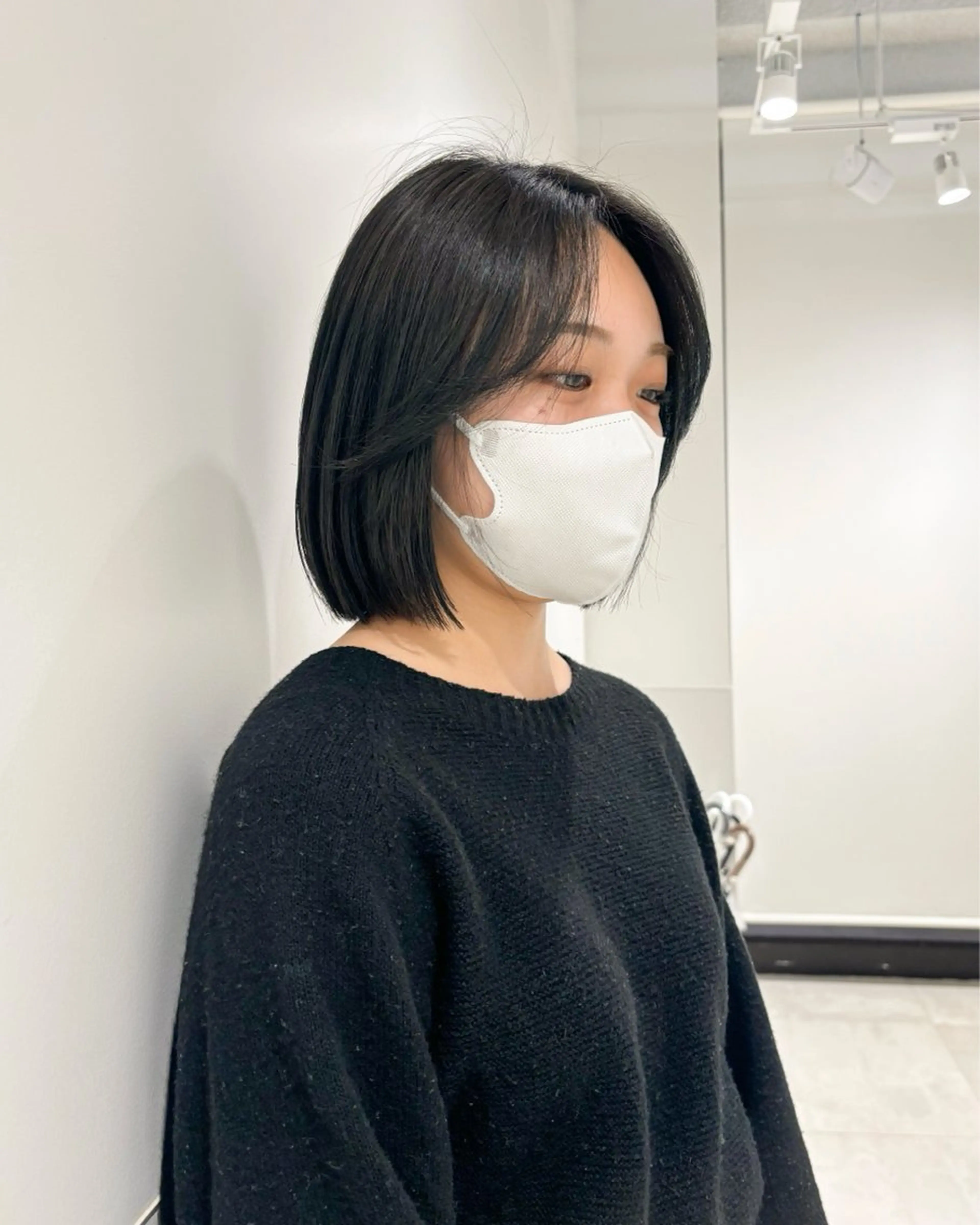 ショート カラー パーマ ヘアアレンジ メンズ 切りっぱなしボブ メンズ韓国風 ボブ くせ毛 髪質改善 切りっぱなしヘアボブ ミディアムヘアRYOのヘアスタイル