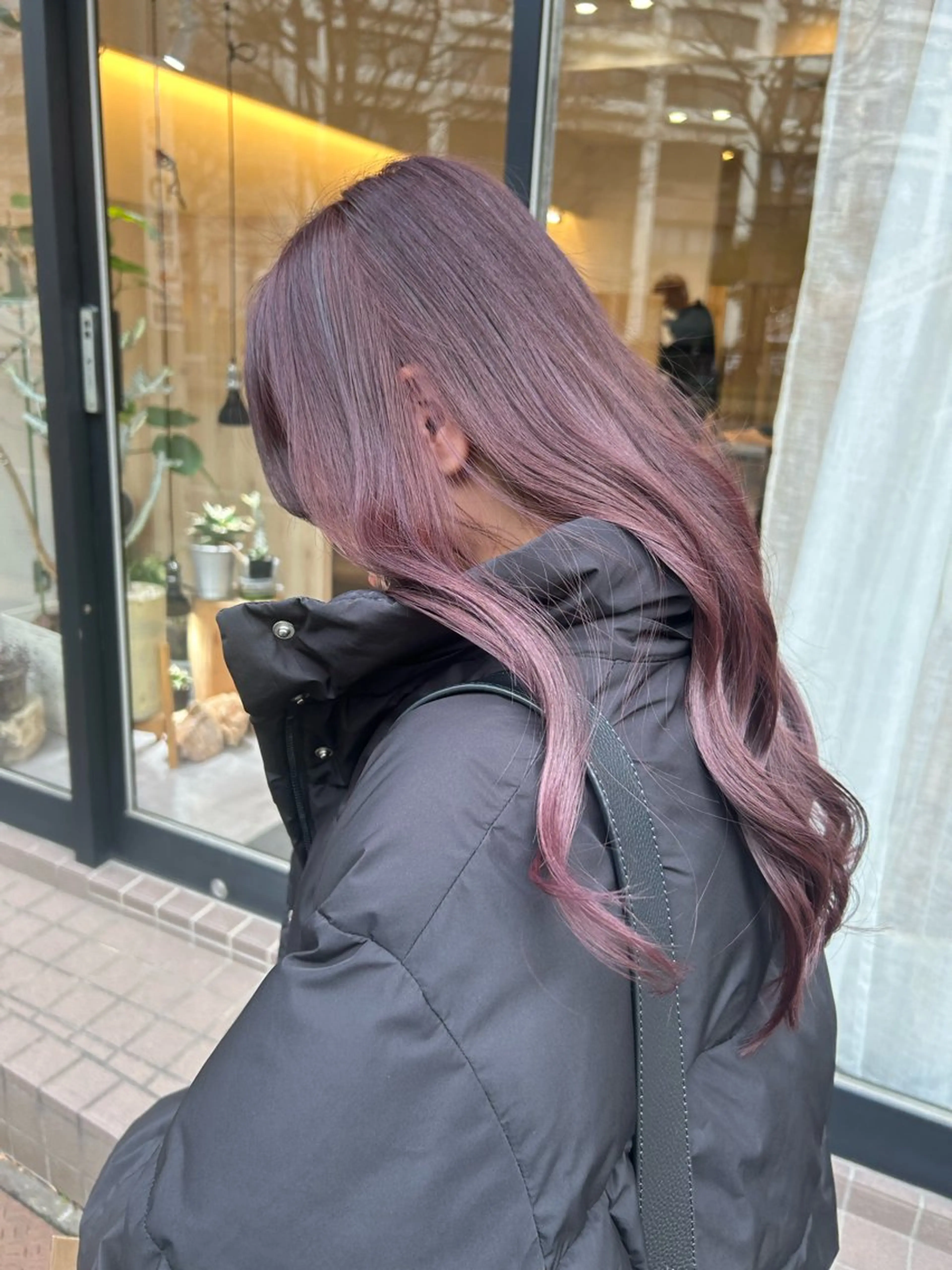 ロング ayaka ［sou］のヘアスタイル