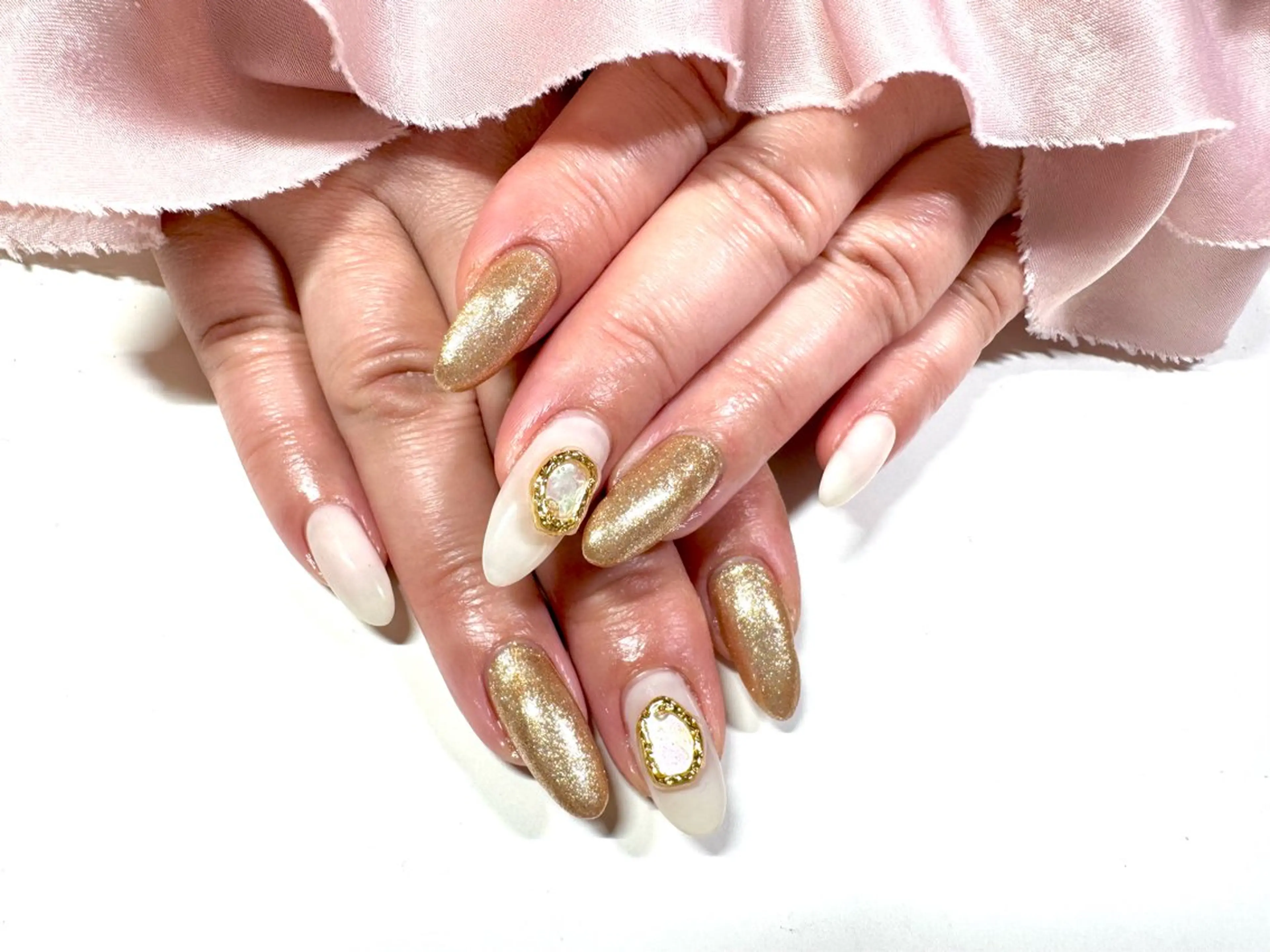 ネイル SHINee 袖ヶ浦のマツエク・マツパデザイン