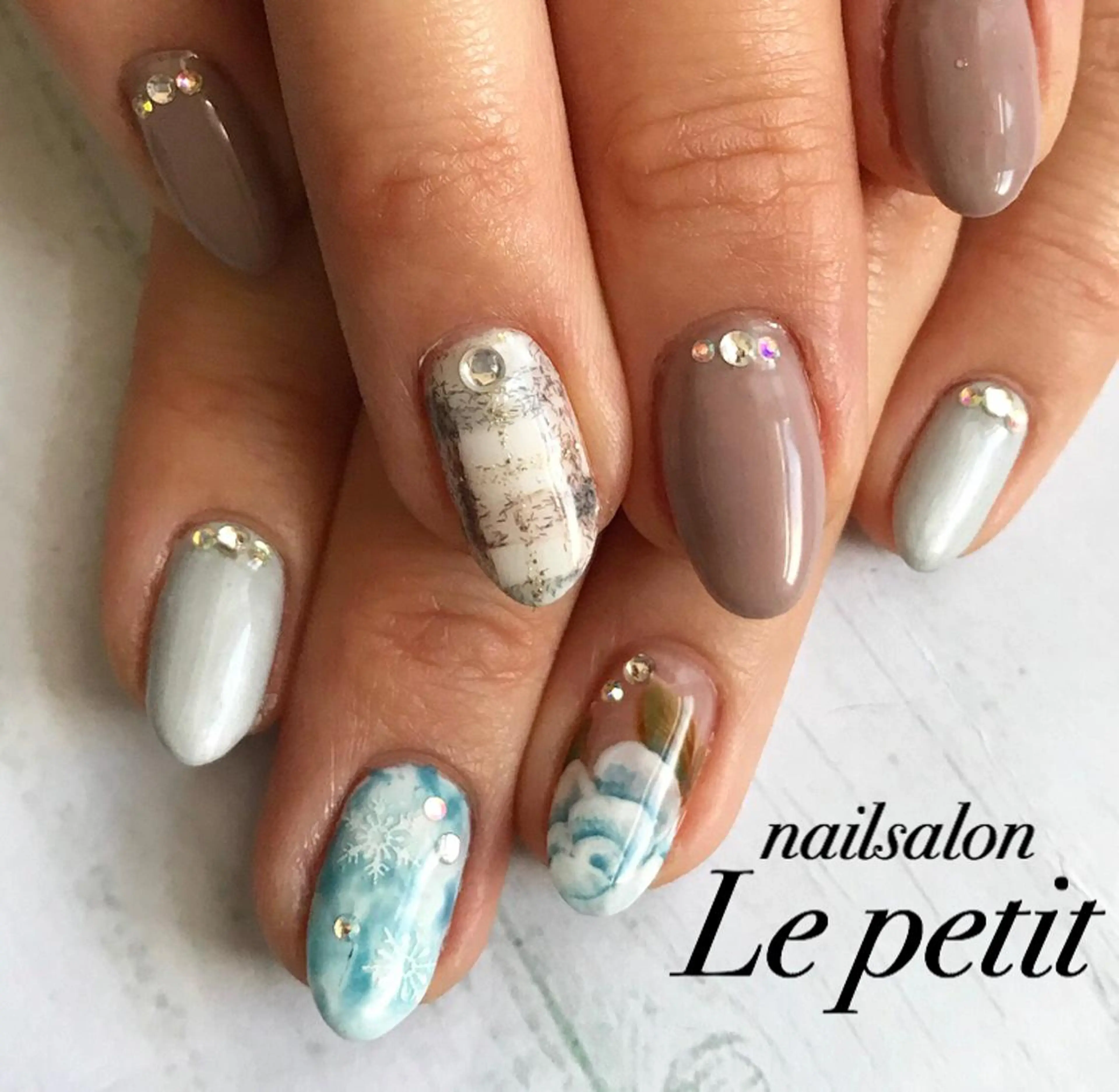 ネイル 冬ネイル ハンドネイル 石野 広佳のネイルデザイン