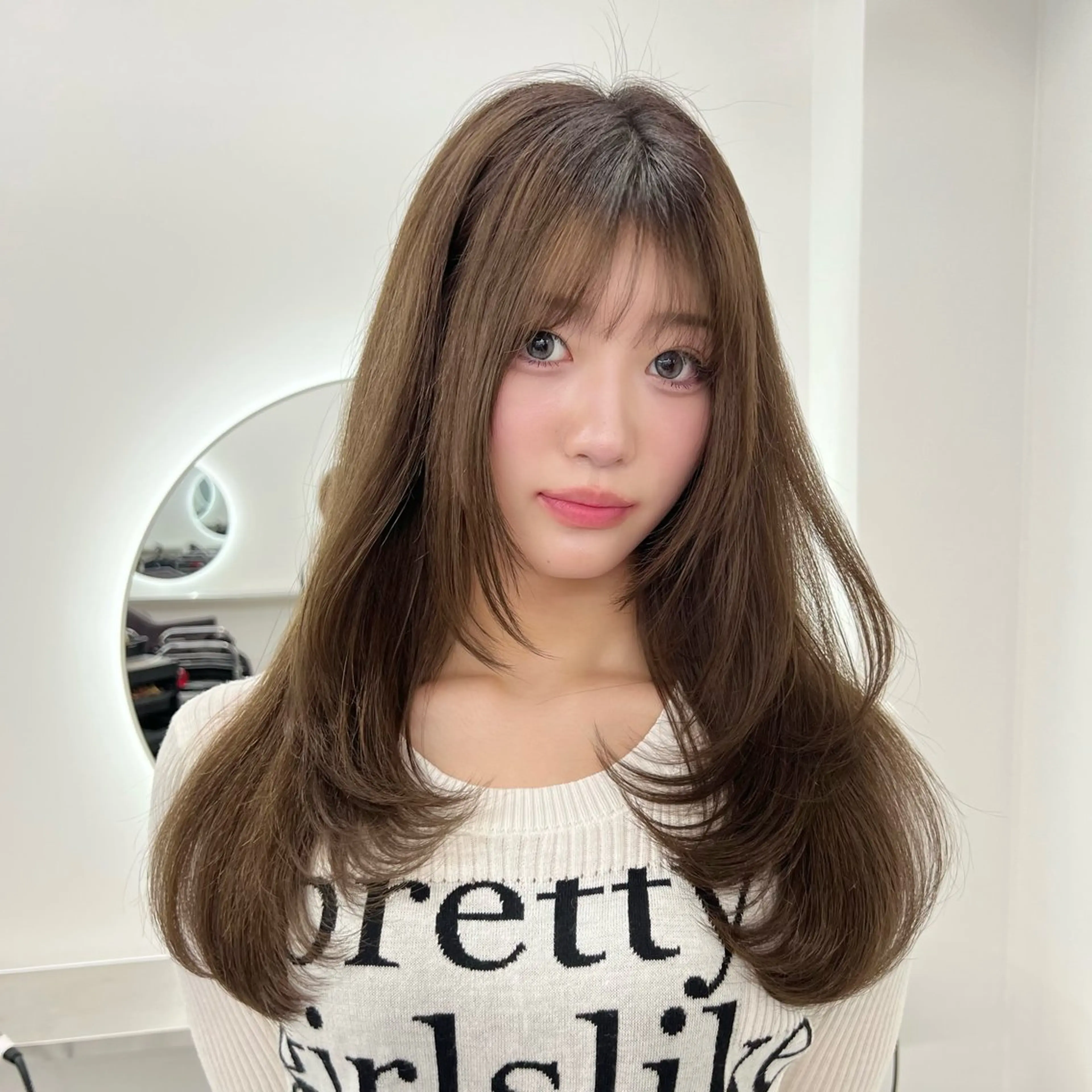 ロング カラー レイヤーカット カット ヘアカラー トリートメント ヘアセット 韓国ヘア/透明感 カラー🤍yukaのヘアスタイル