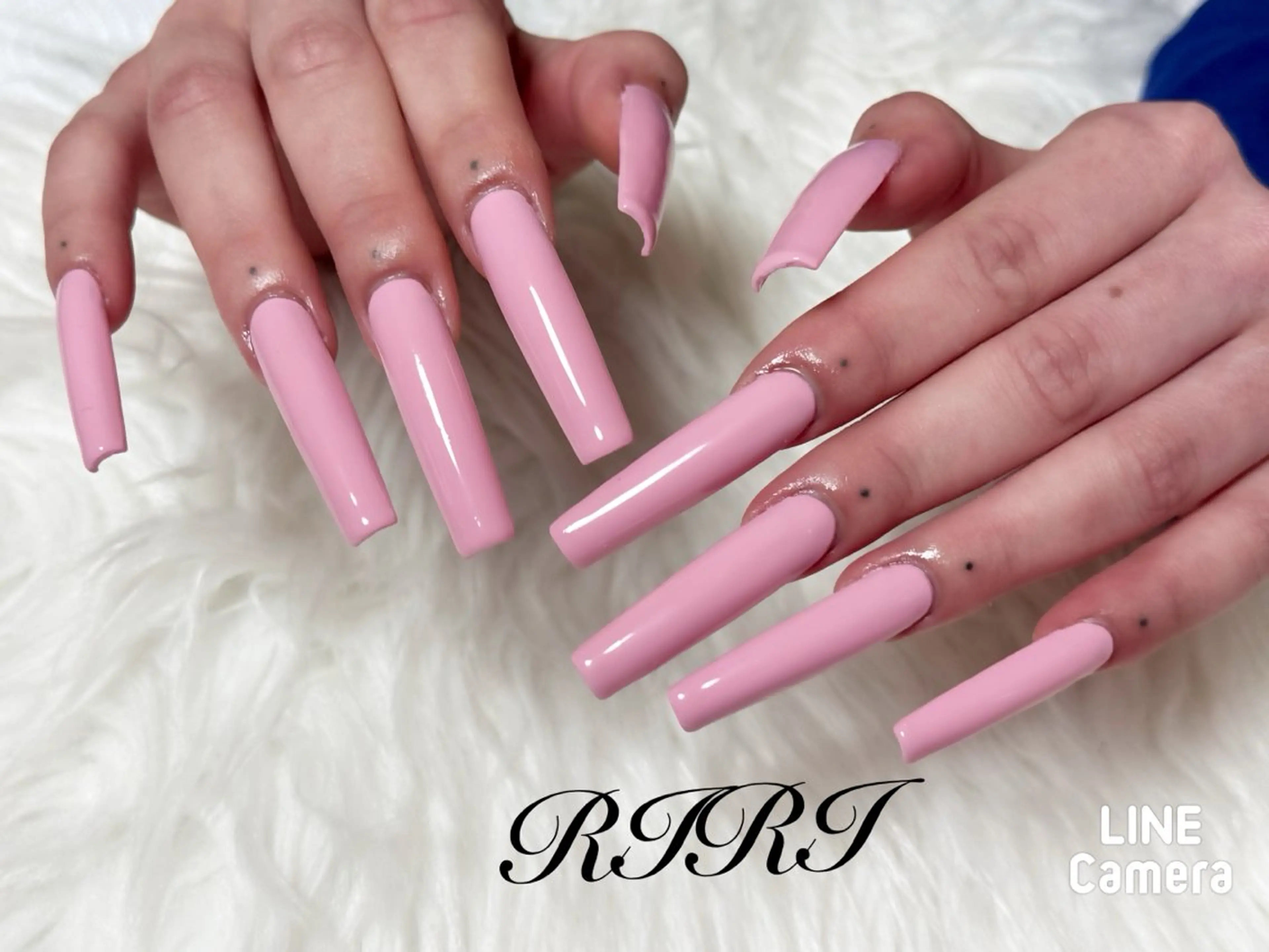 ネイル ジェルネイル ロングネイル ワンカラーネイル パステルネイル ピンク ハンドネイル riri オーナーのネイルデザイン