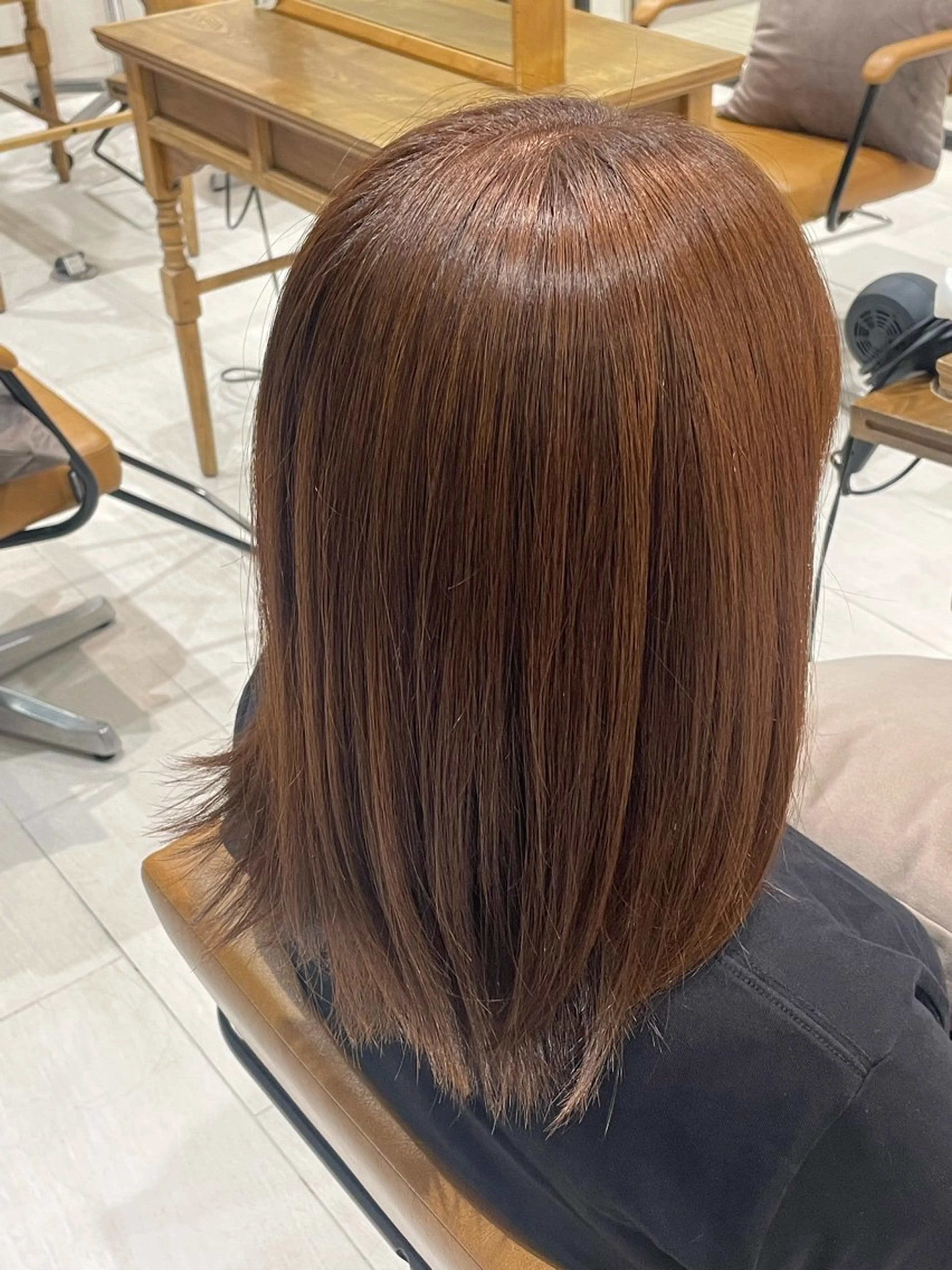 ミディアム aere AVEDA大船店所属・🦋艶カラー陽菜 🦋のヘアスタイル