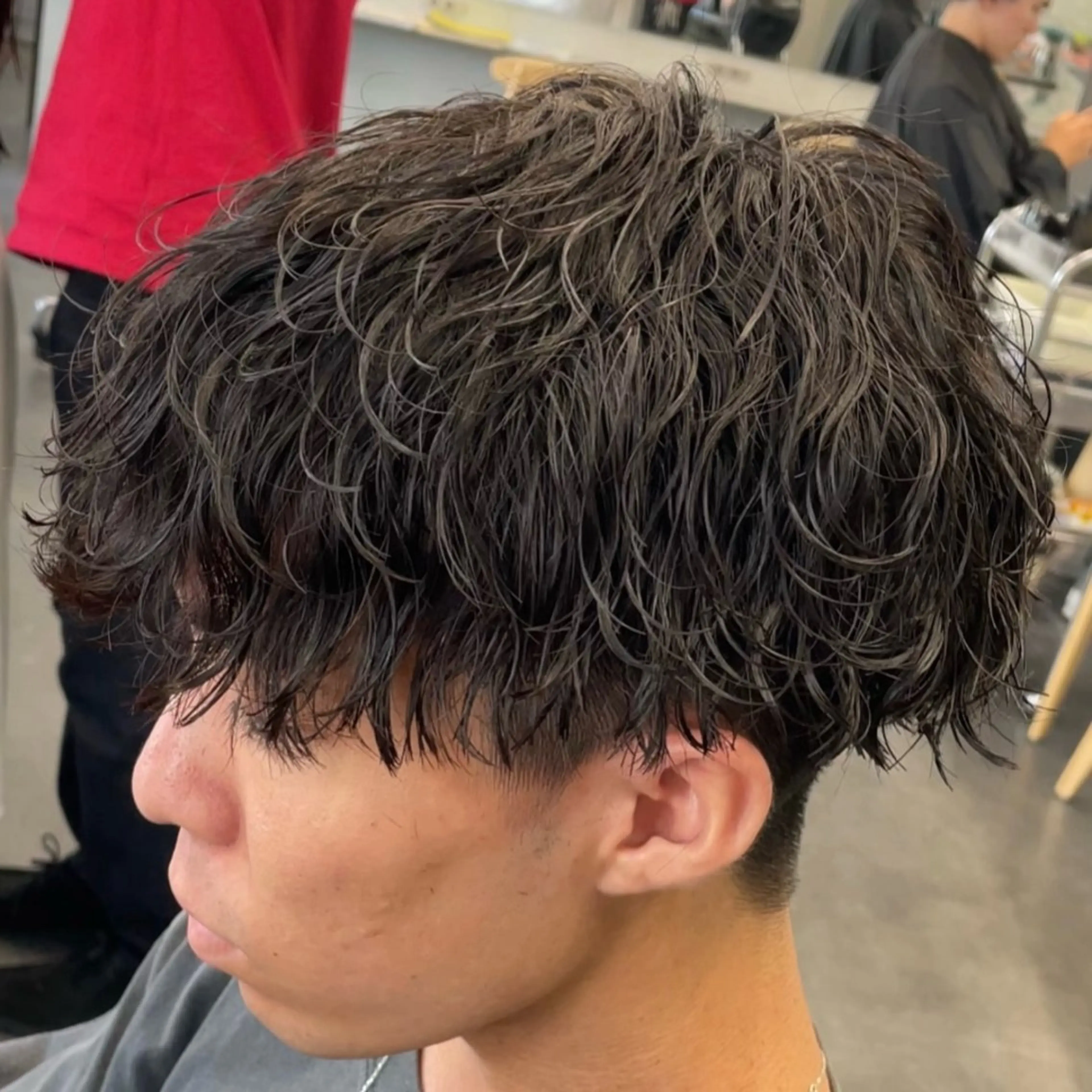 ミディアム パーマ ヘアアレンジ メンズ fifth 石川 凪のヘアスタイル