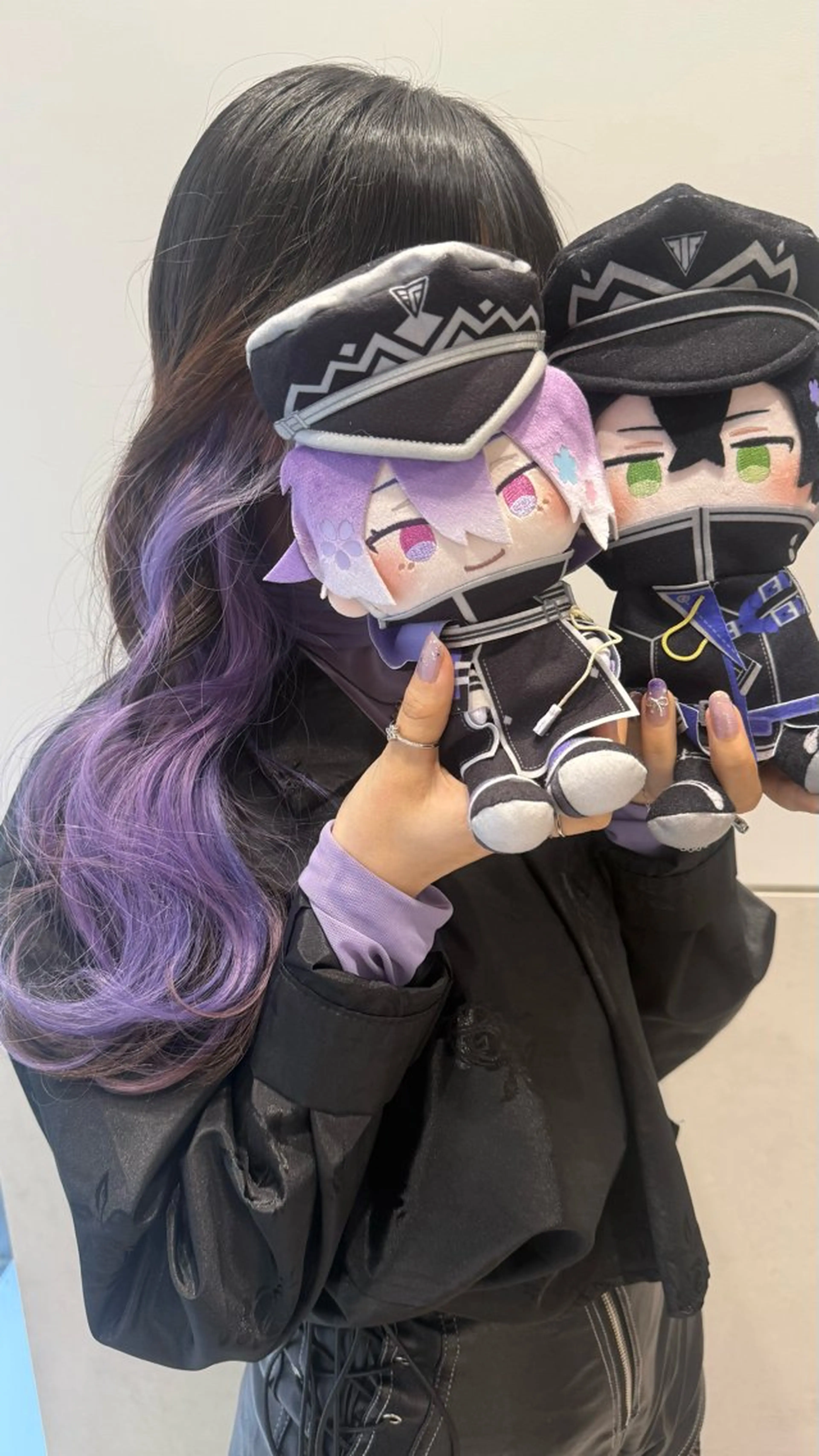 ロング カラー ブリーチ ケアブリーチ ダブルカラー インナーカラー ラベンダーカラー ヘアカラー インナーカラー 推し ブリーチ  髪質改善のヘアスタイル