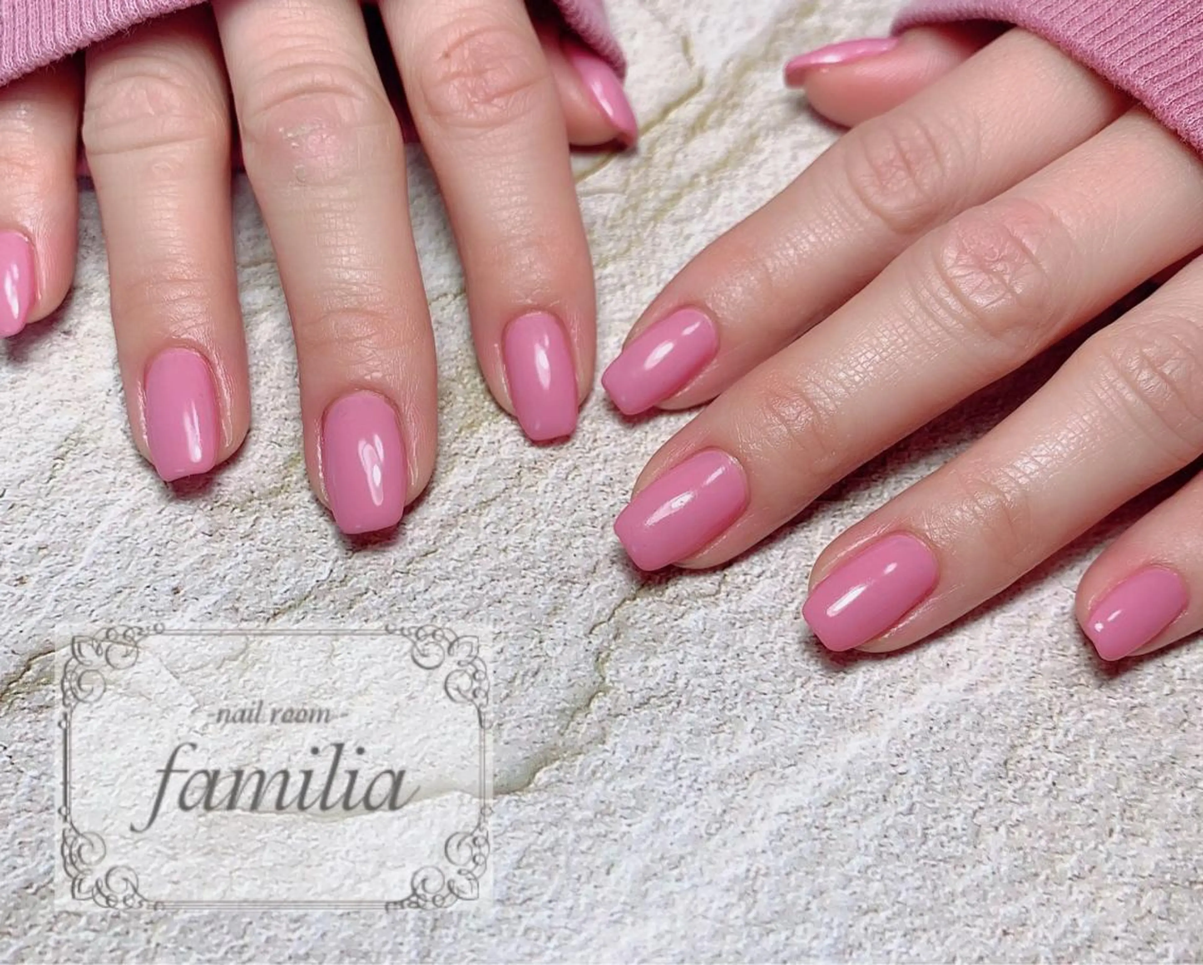 ネイル ハンドネイル -nailroom- familiaのネイルデザイン