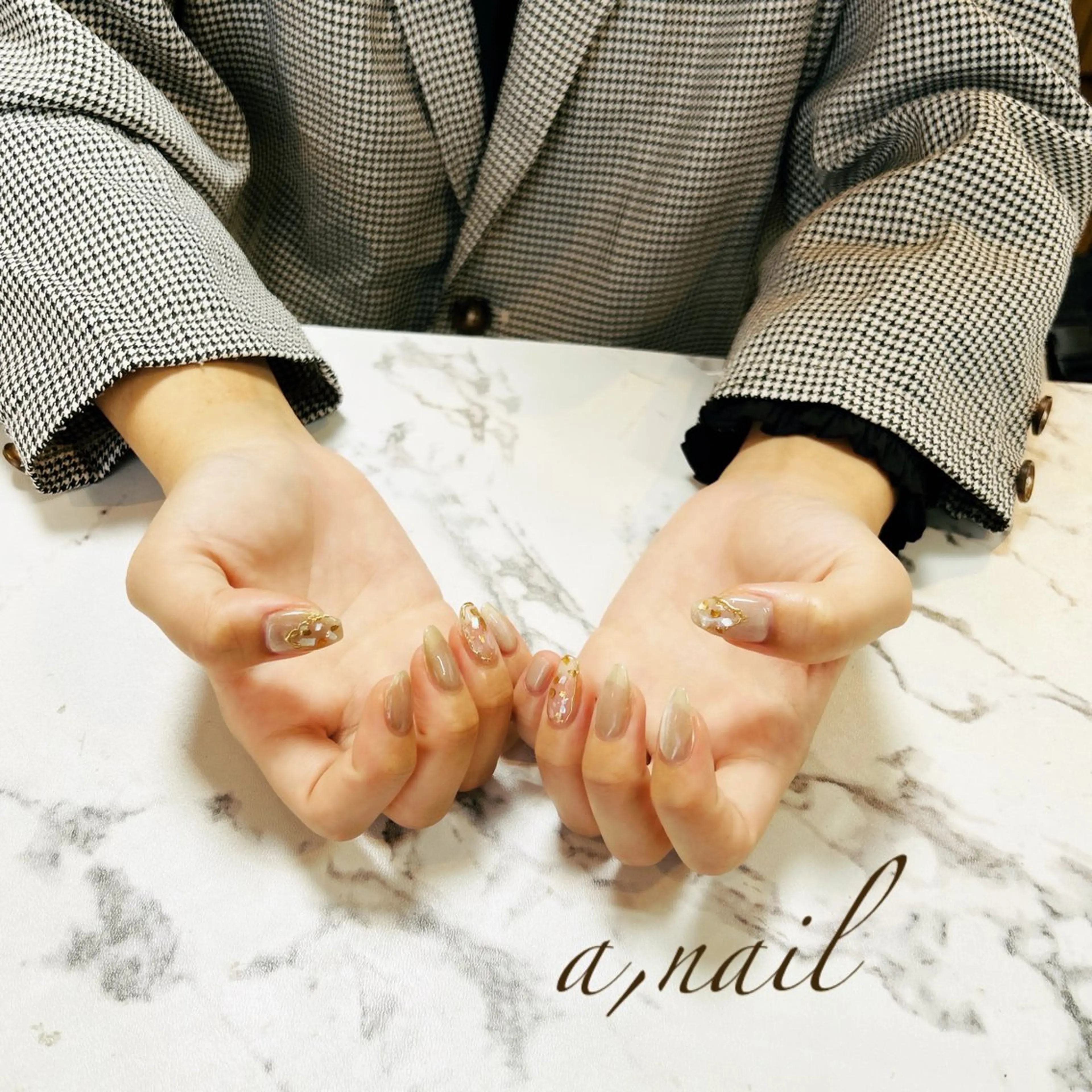 ネイル ホログラムネイル キラキラネイル ラメ(グリッター) マグネットネイル ぷっくりネイル ハンドネイル ネイルサロン エーネイルのネイルデザイン