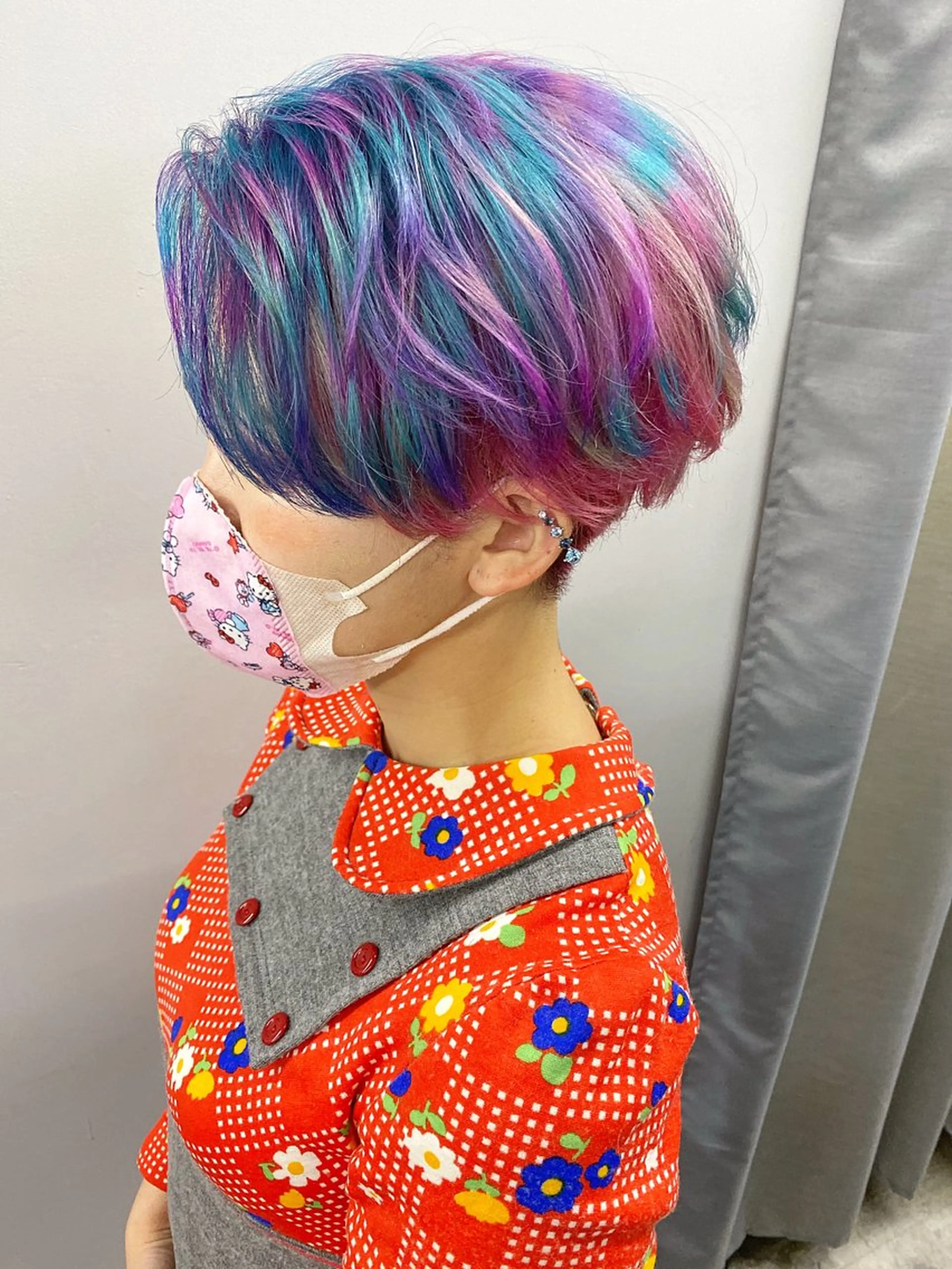 ショート カラー デザインカラー カット ヘアカラー トリートメント 【痛くないブリーチ】 野村友大のヘアスタイル