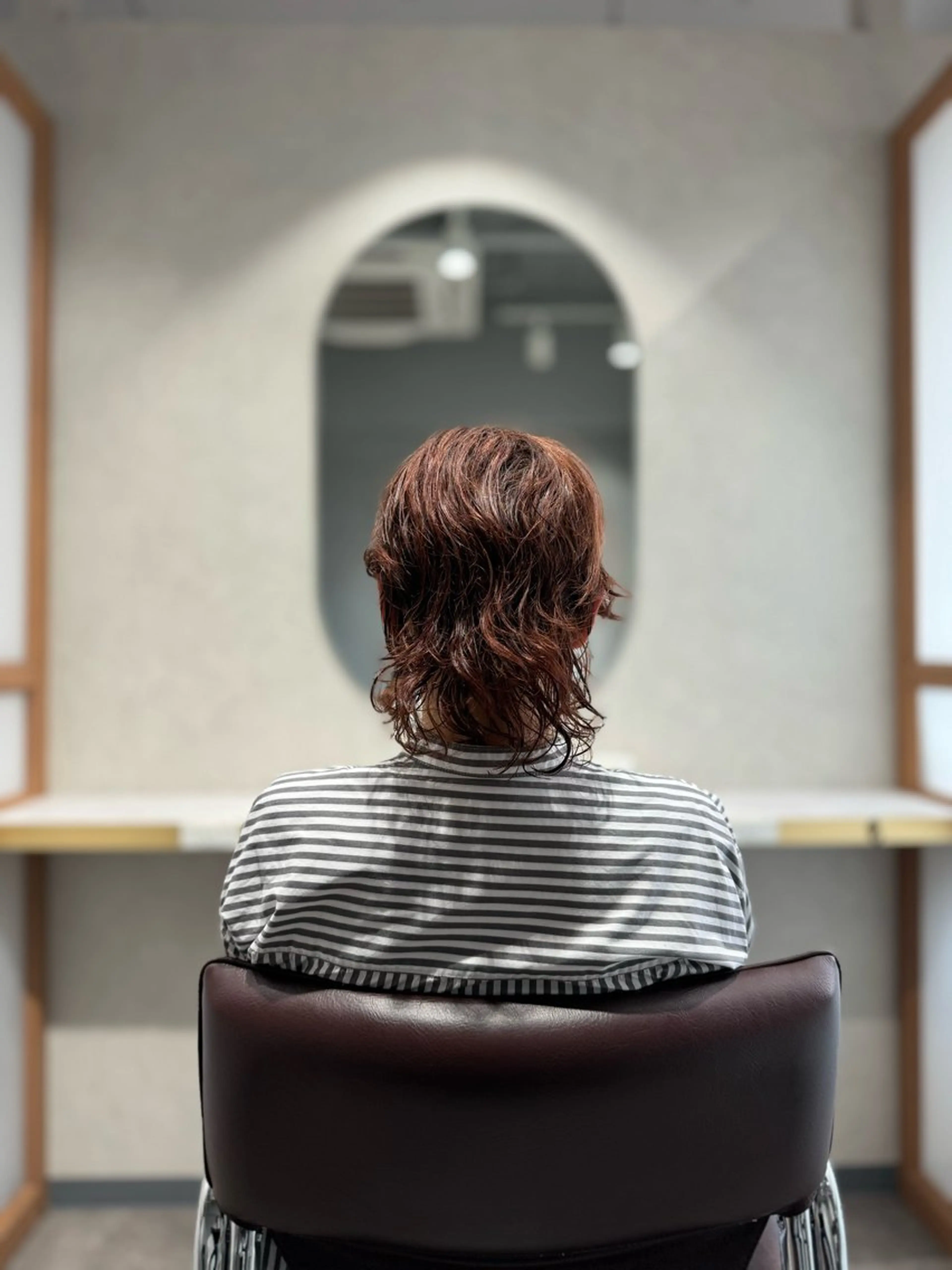 ミディアム カット くせ毛カット終着点 カワサキトオル溝の口のヘアスタイル