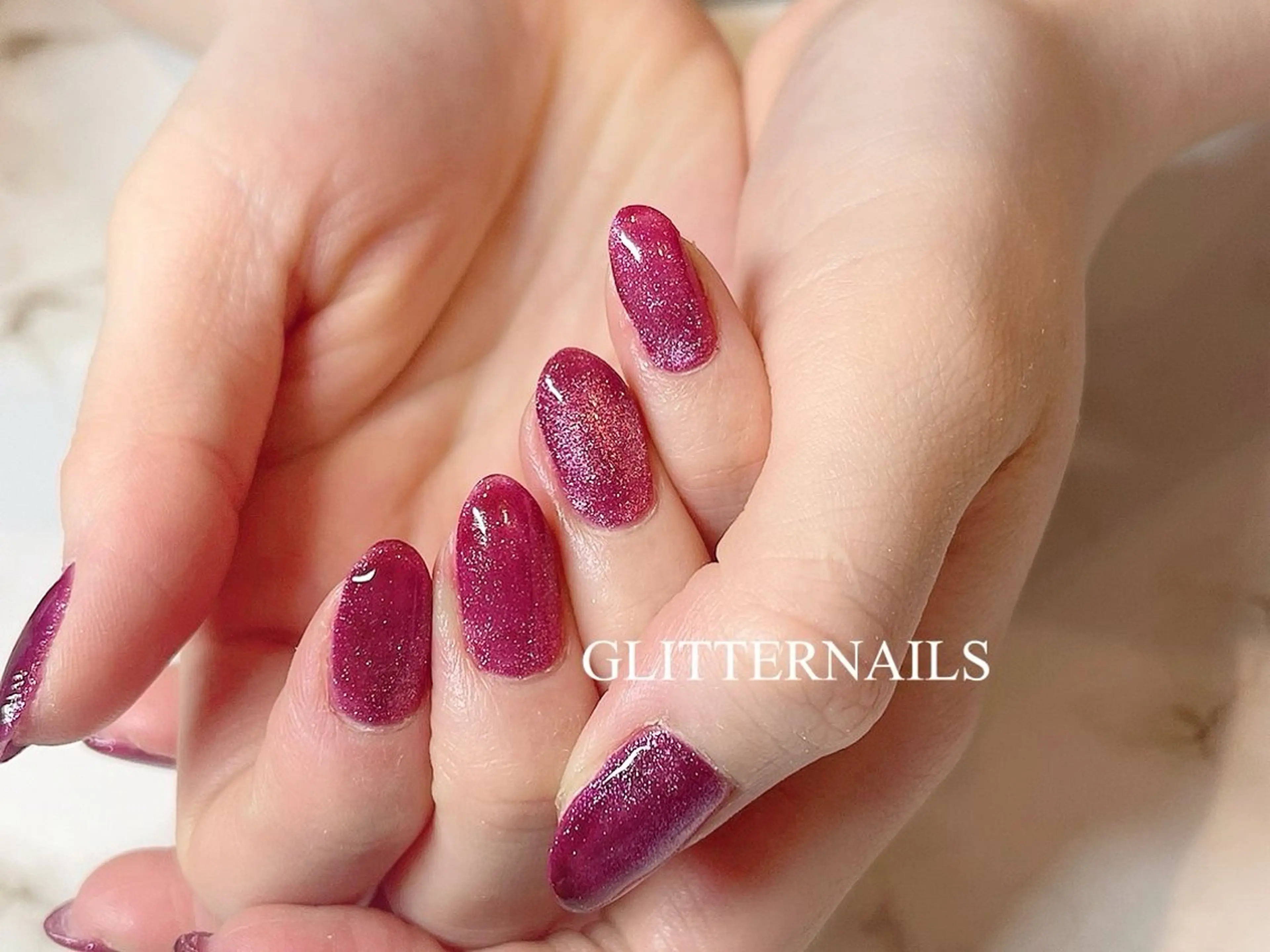 ネイル ハンドネイル glitter na ils AYAのネイルデザイン