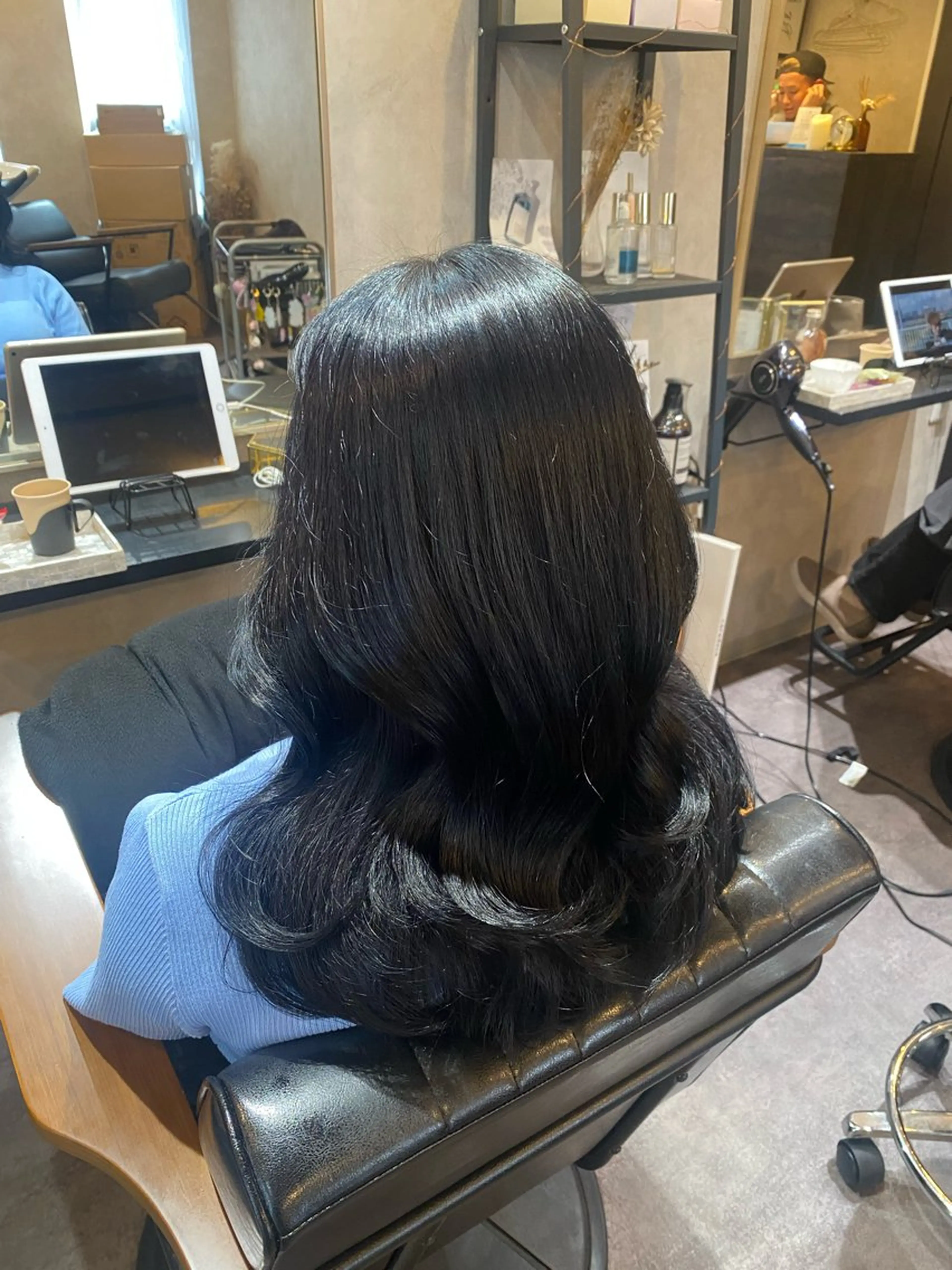 セミロング カラー パーマ ヘアアレンジ メンズ キッズ 黒髪 ブルーカラー ブルーブラック カット ヘアカラー 💖横浜ブリーチなし 💖MIHOのヘアスタイル