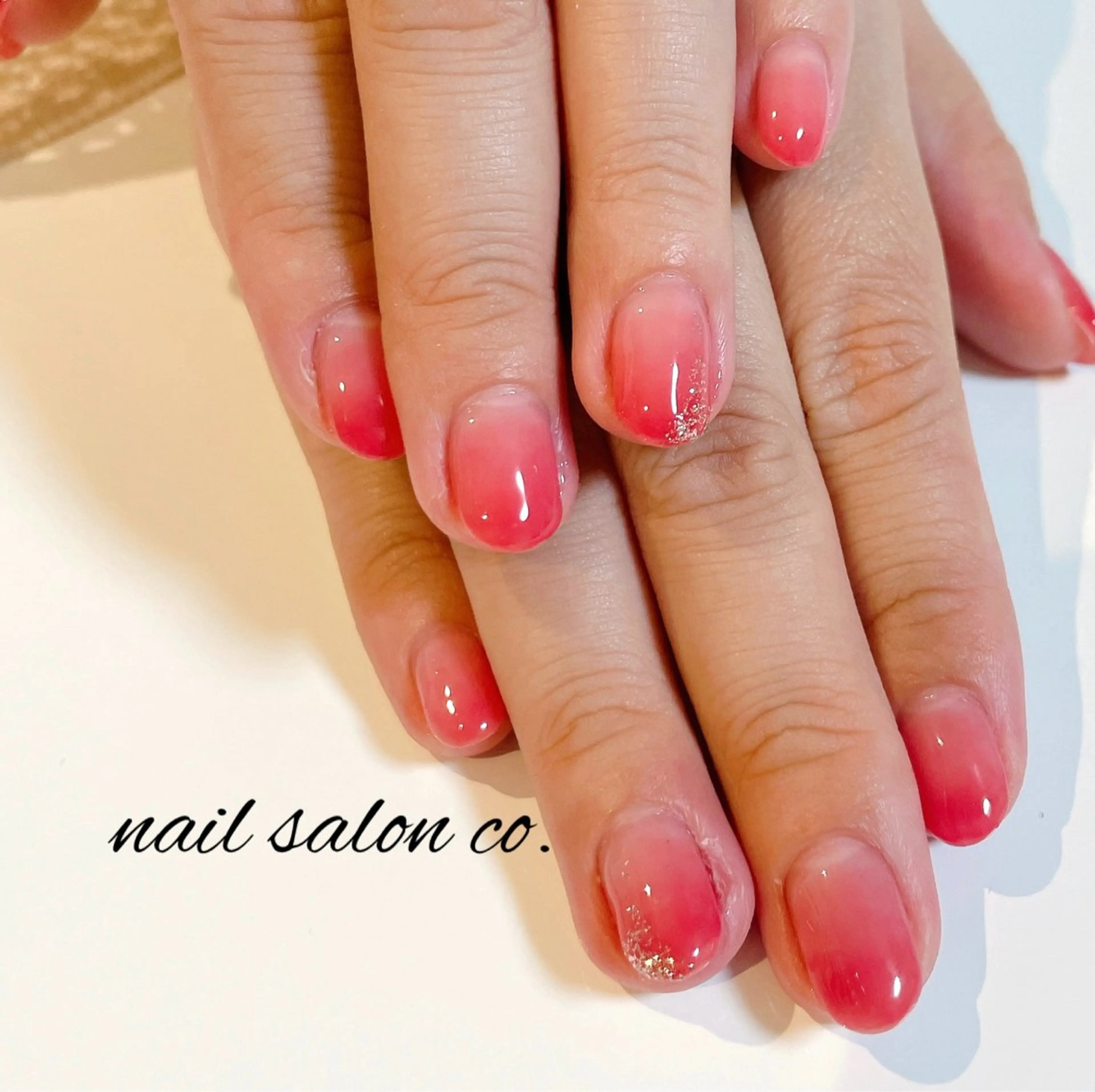 ネイル グラデーション ピンク ピンクベージュ ハンドネイル kaz kazのネイルデザイン