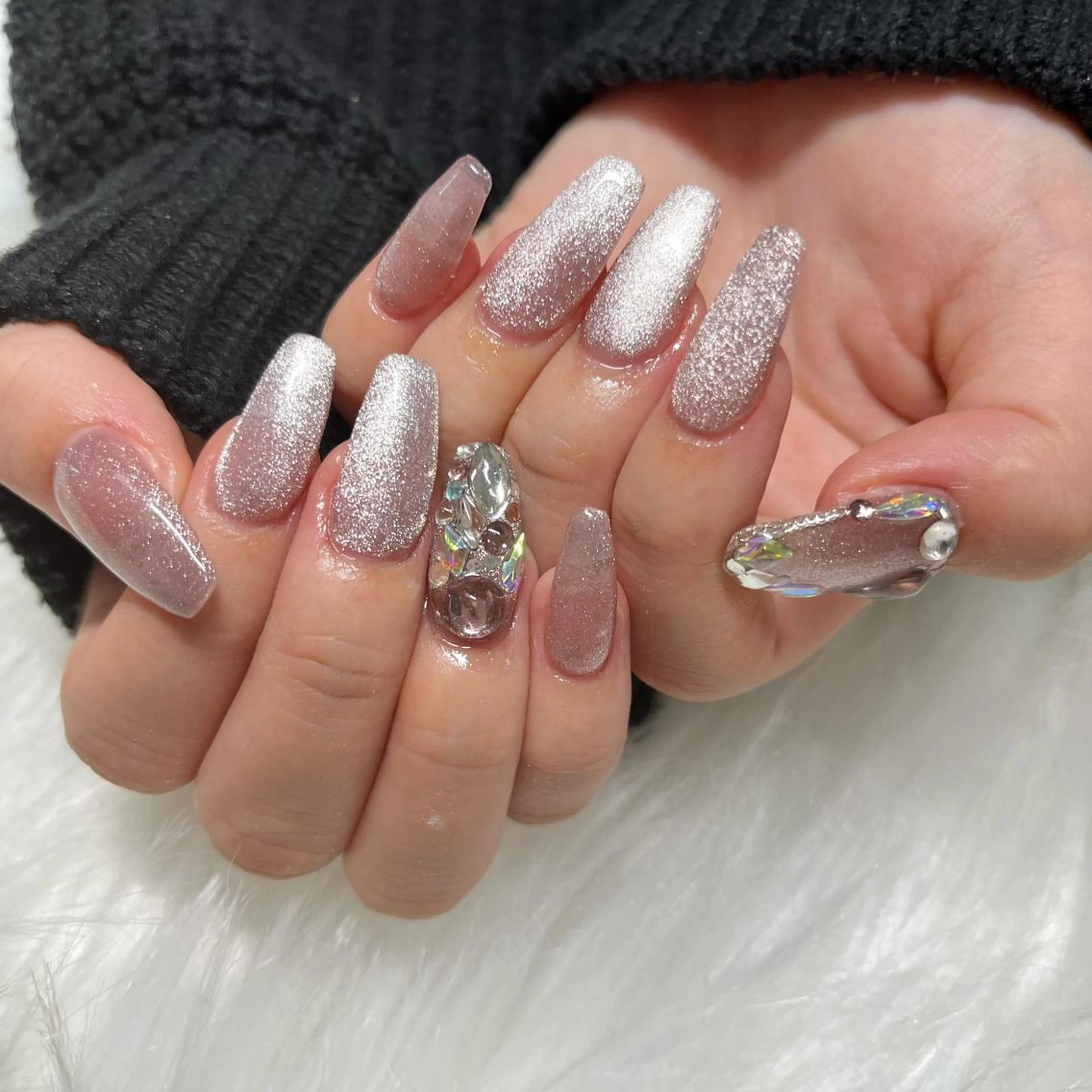 ネイル MoaNail🫶 Yoshiのネイルデザイン