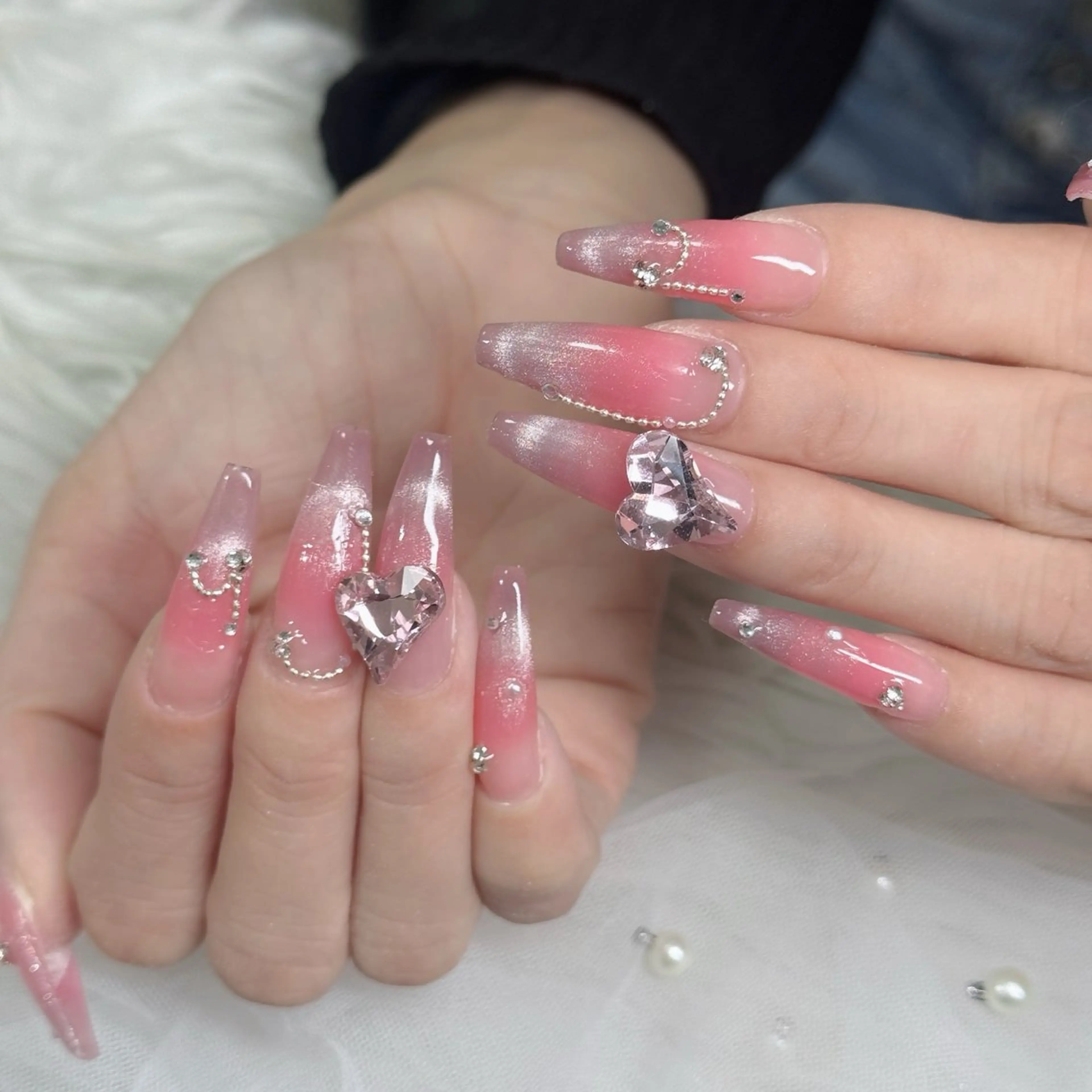 ネイル フットネイル フレンチネイル グラデーション 韓国ネイル ロングネイル ハンドネイル Hani Nail Salonのネイルデザイン