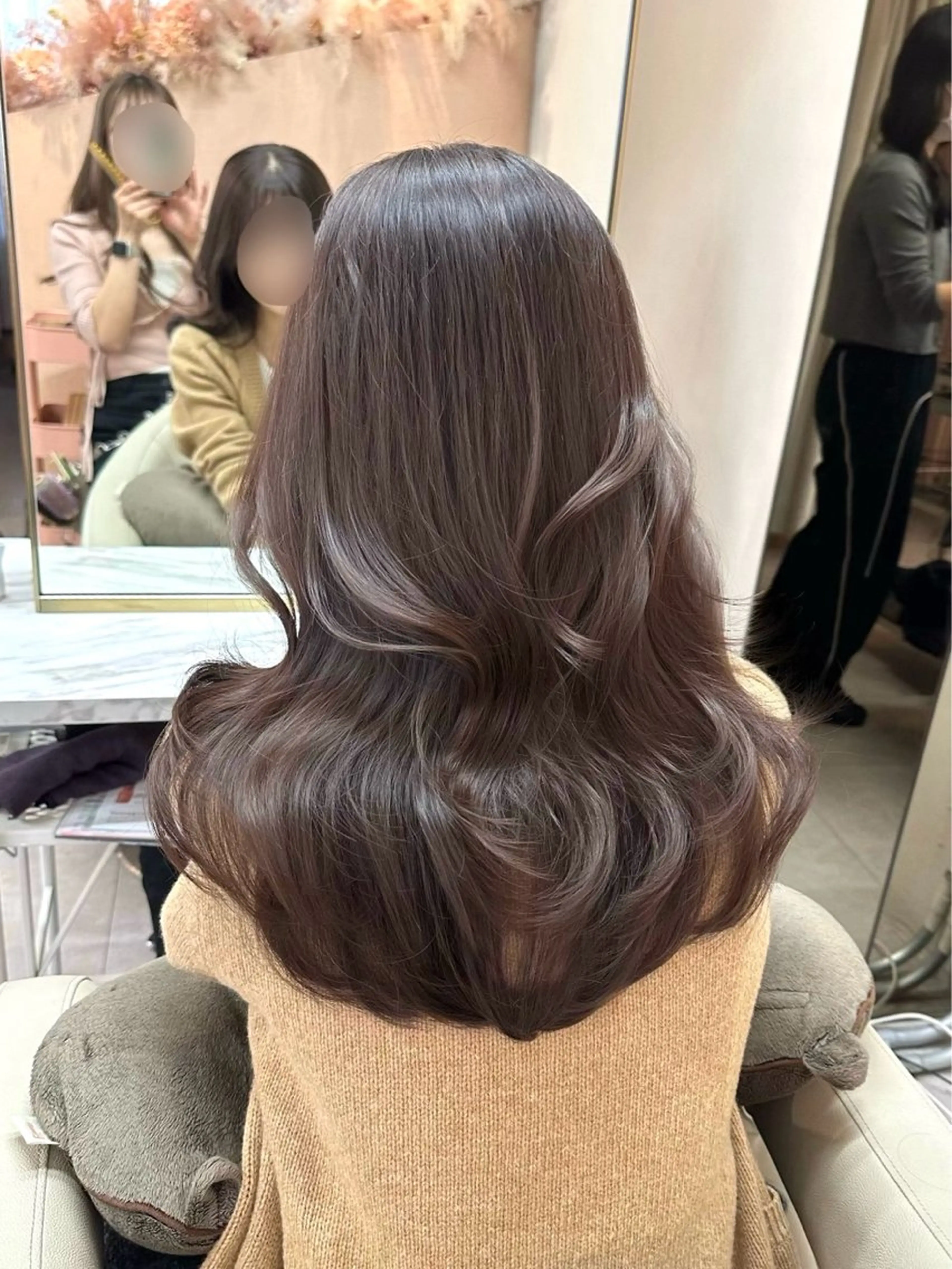 セミロング カラー レイヤーカット カット ヘアカラー 韓国ヘア🦢🖤 Sayumiのヘアスタイル