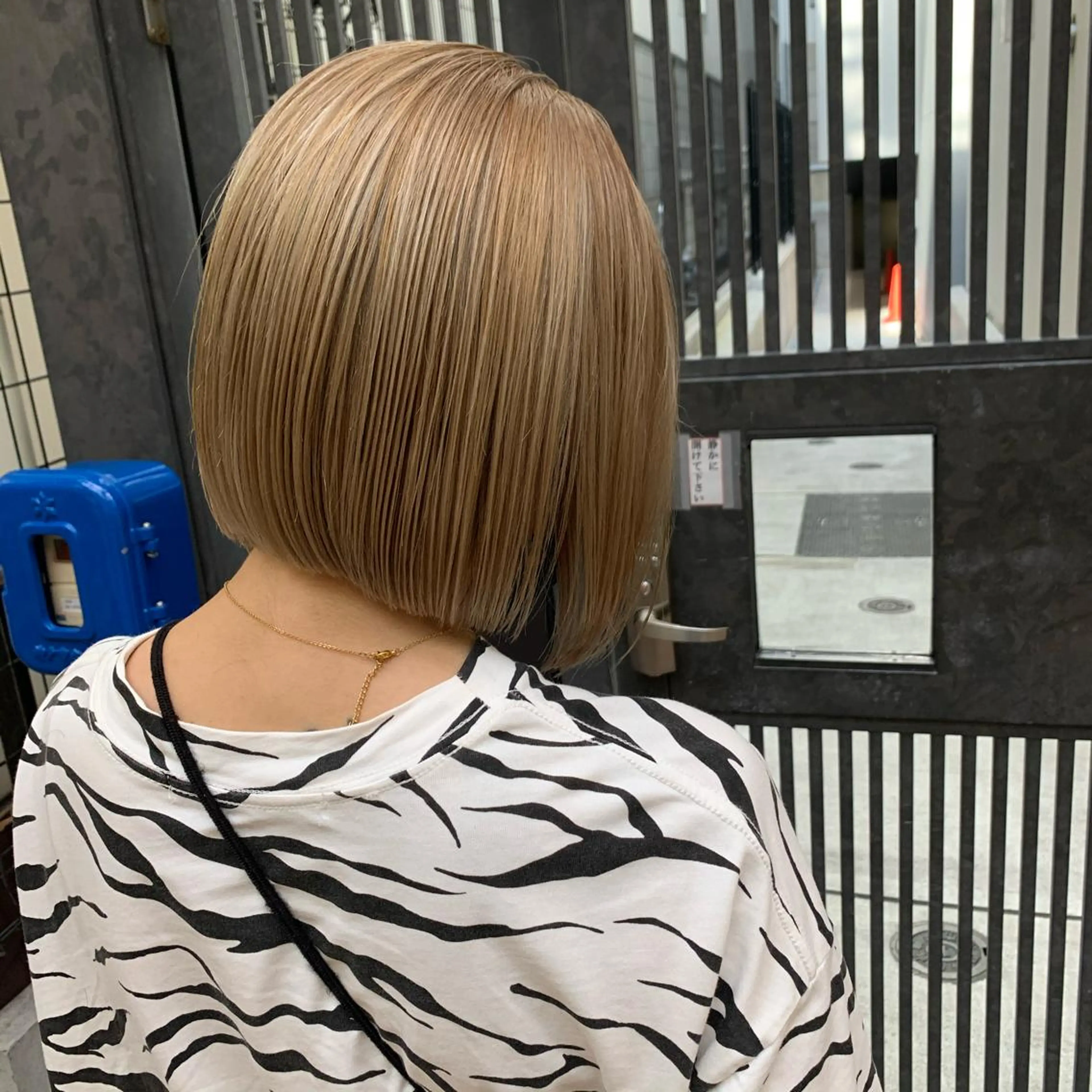 ショート ヘアカラー 艶髪 森田/嵩士のヘアスタイル