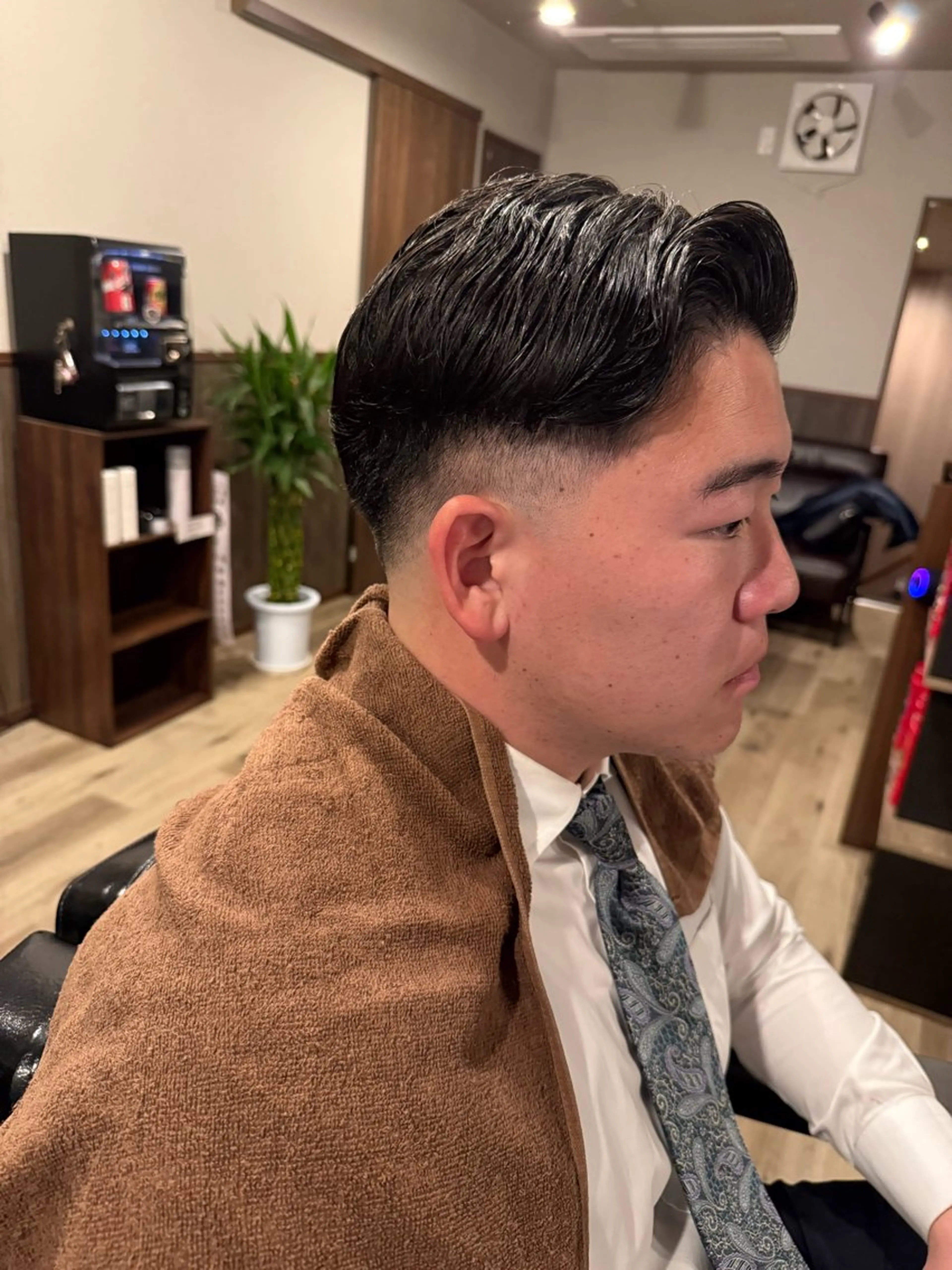 ショート メンズ フェードカット スキンフェード 刈り上げ カット 山田 凱聖のヘアスタイル