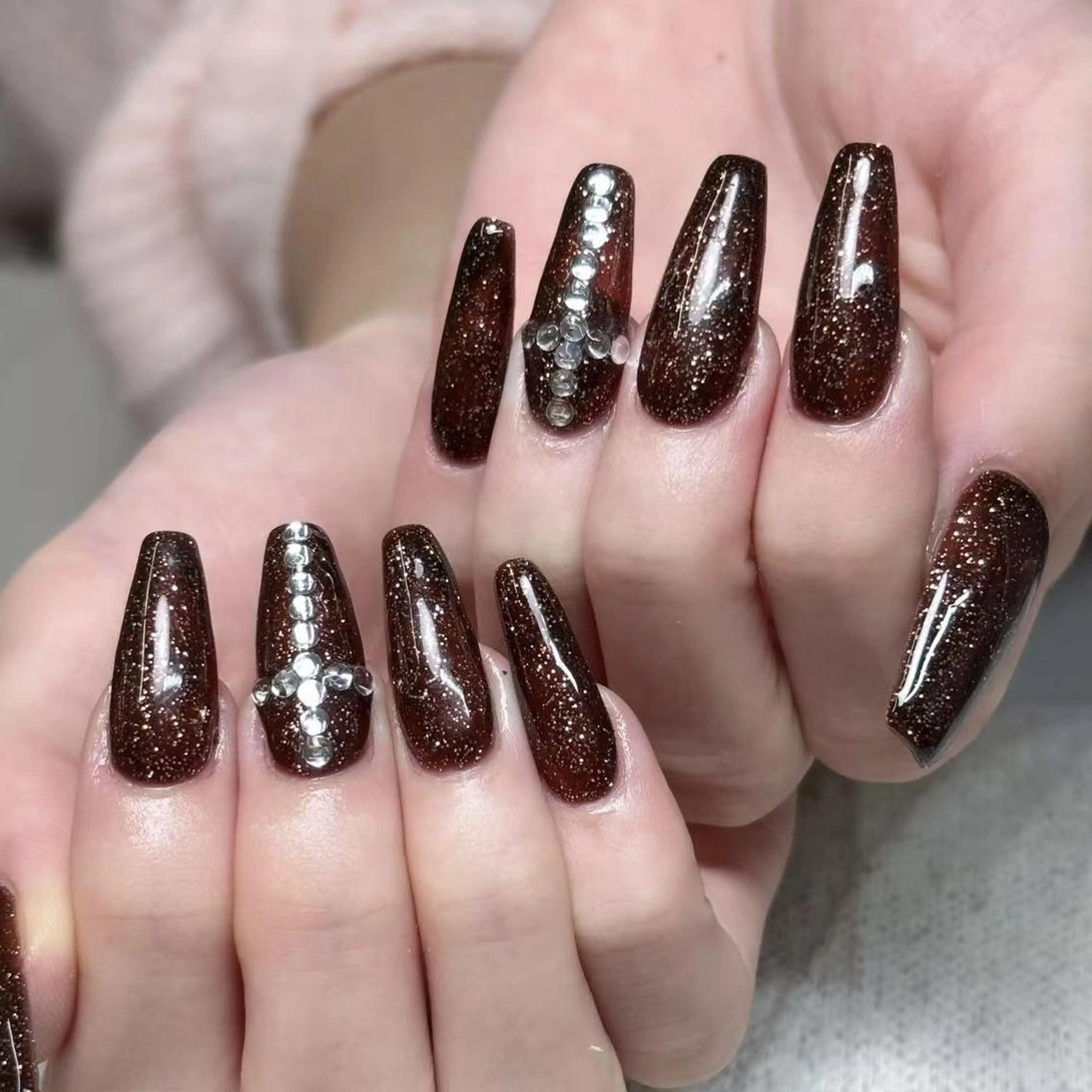 ネイル queensnail 🧸mikaのネイルデザイン