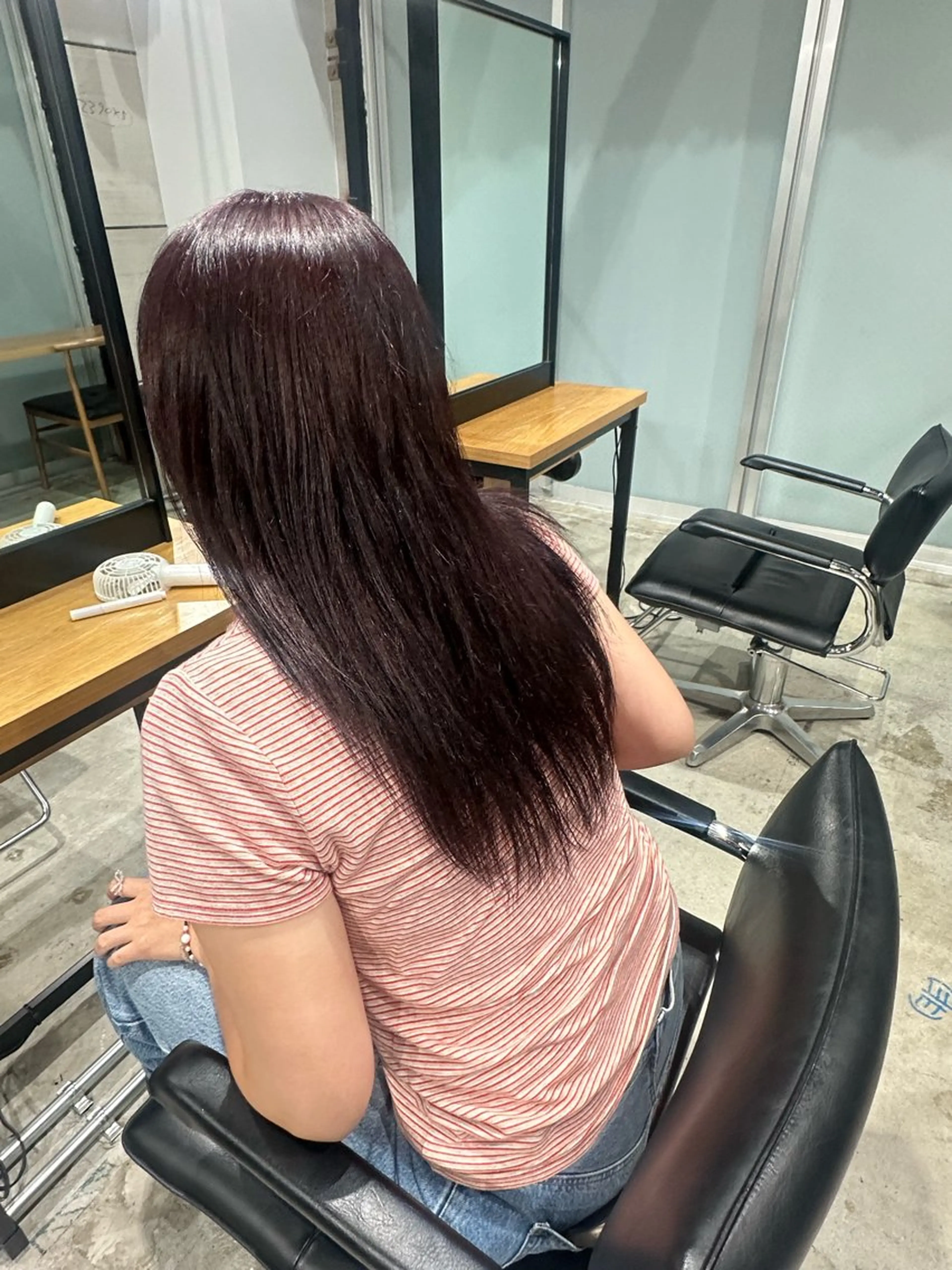 セミロング カラー カシス パープルカラー 骨格・似合わせカット 【原宿】Fukaのヘアスタイル