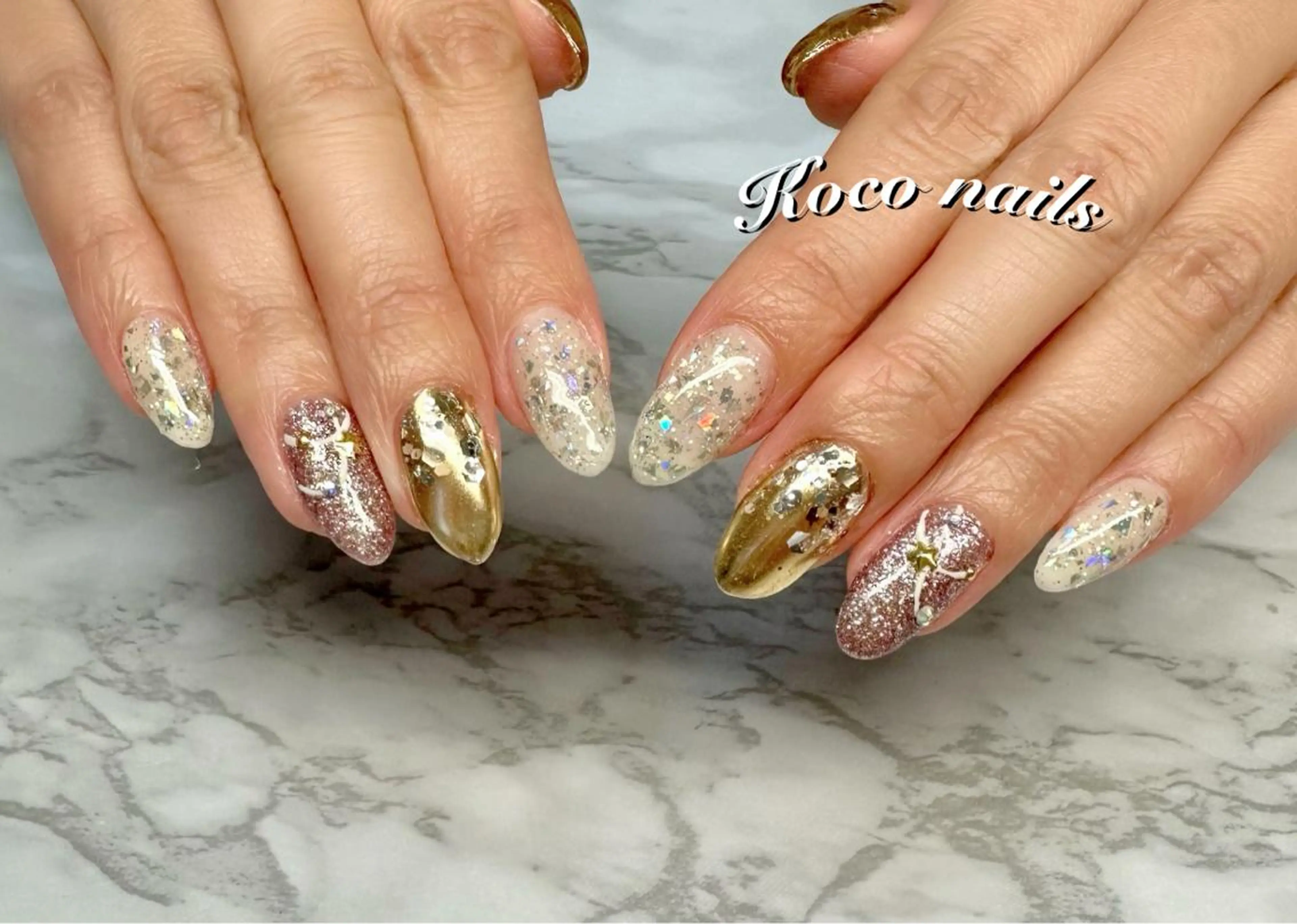 ネイル グラデーション ラメ(グリッター) ラメグラデーション 冬ネイル クリスマス Mai’s nailのネイルデザイン