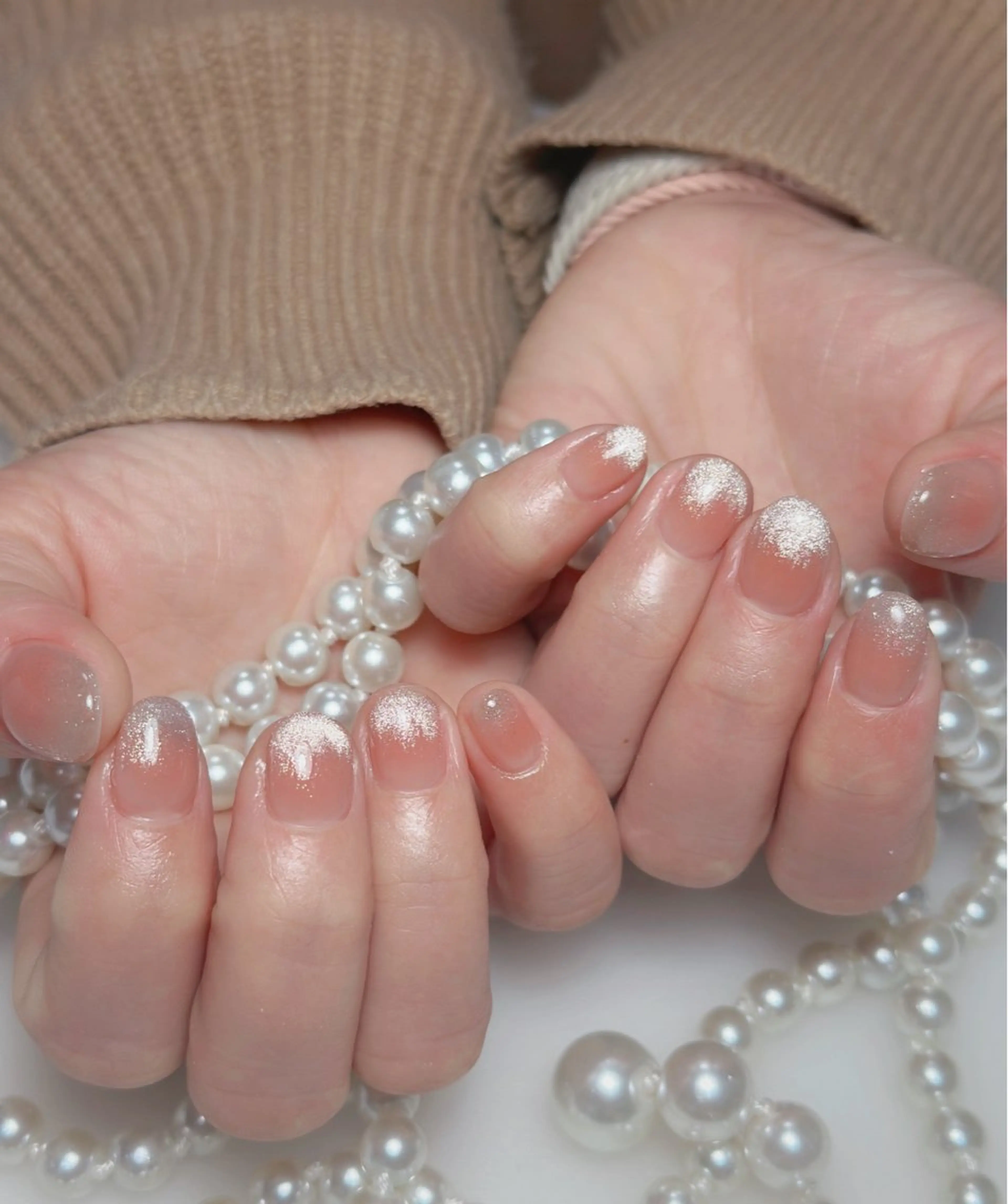 ネイル オーロラネイル 長さ出し フットネイル 韓国ネイル ラメ(グリッター) 👍thumbs up nail👍のネイルデザイン