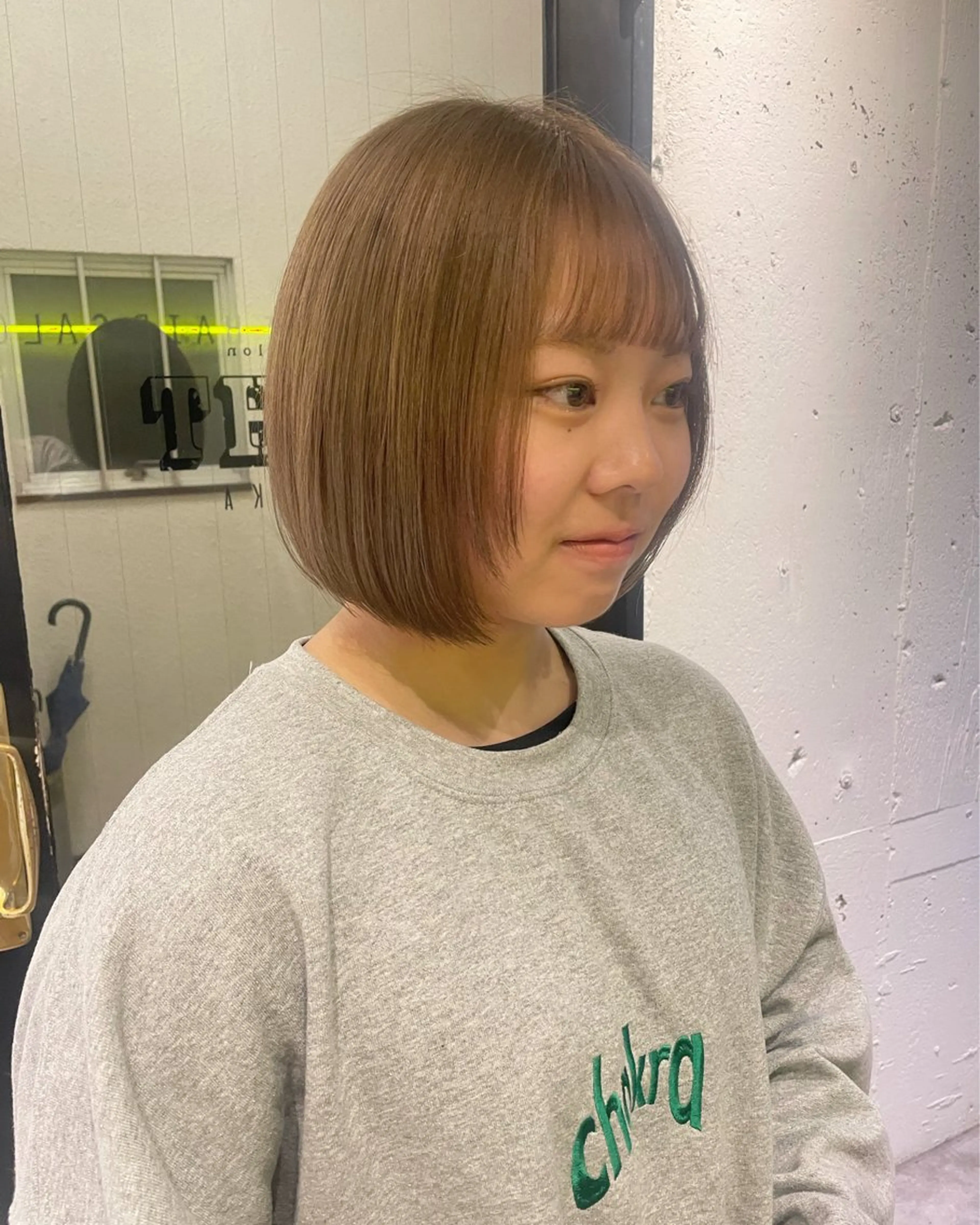 ショート カラー カット ヘアカラー トリートメント hisano / ハイトーン・透明感のヘアスタイル