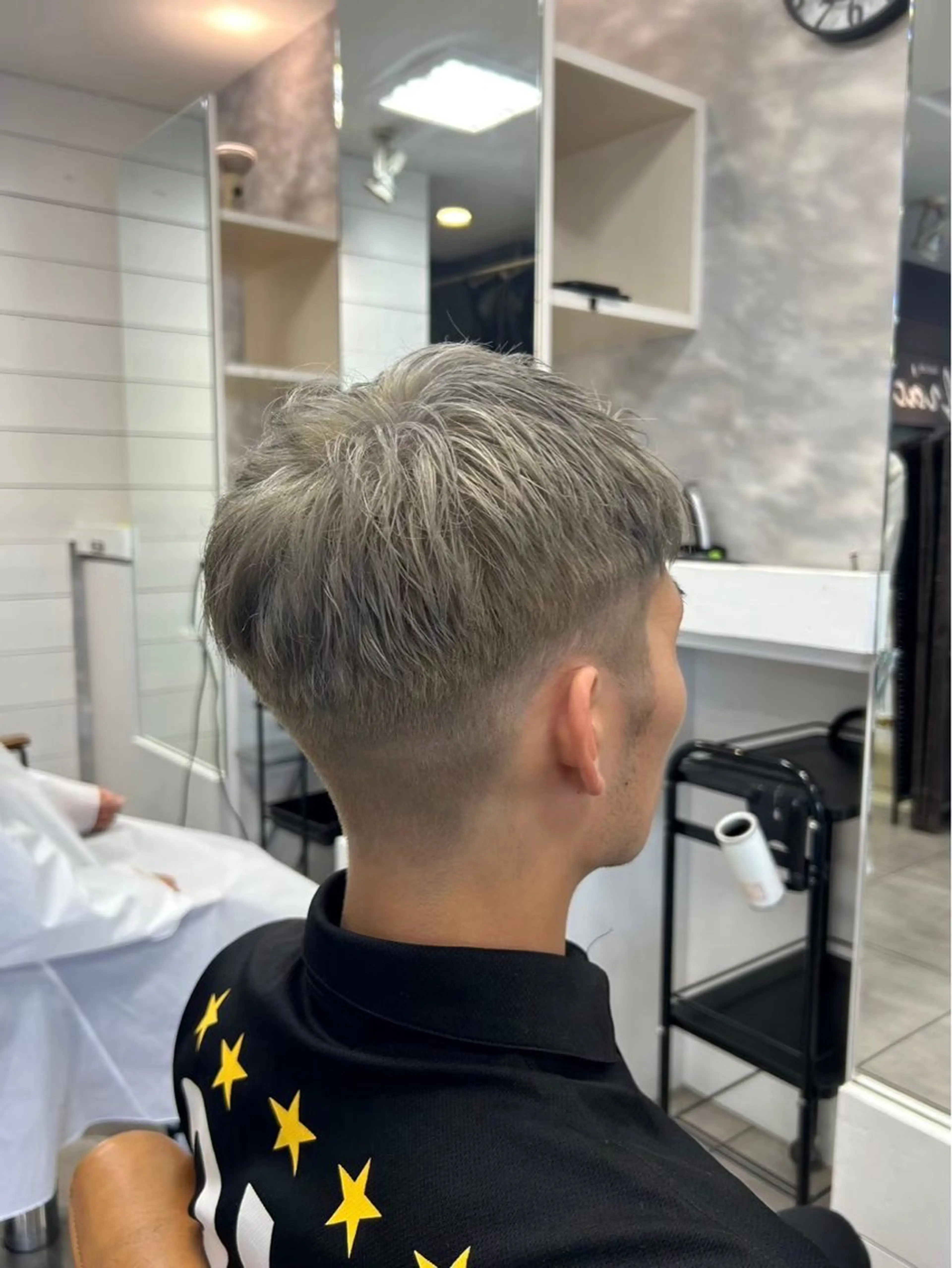 メンズ カット ヘアカラー 似合わせカット✂️ 赤阪 隼🐧のヘアスタイル