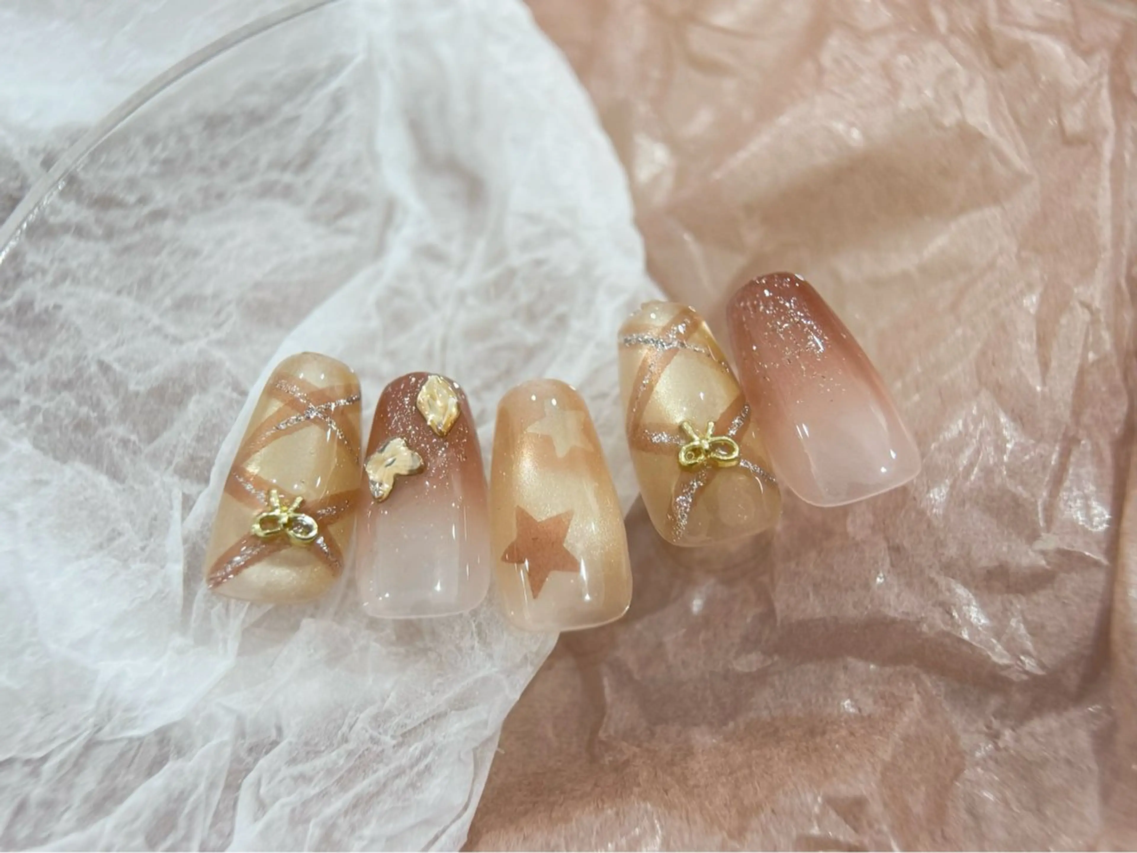 ネイル M+  Beauty Salonのネイルデザイン