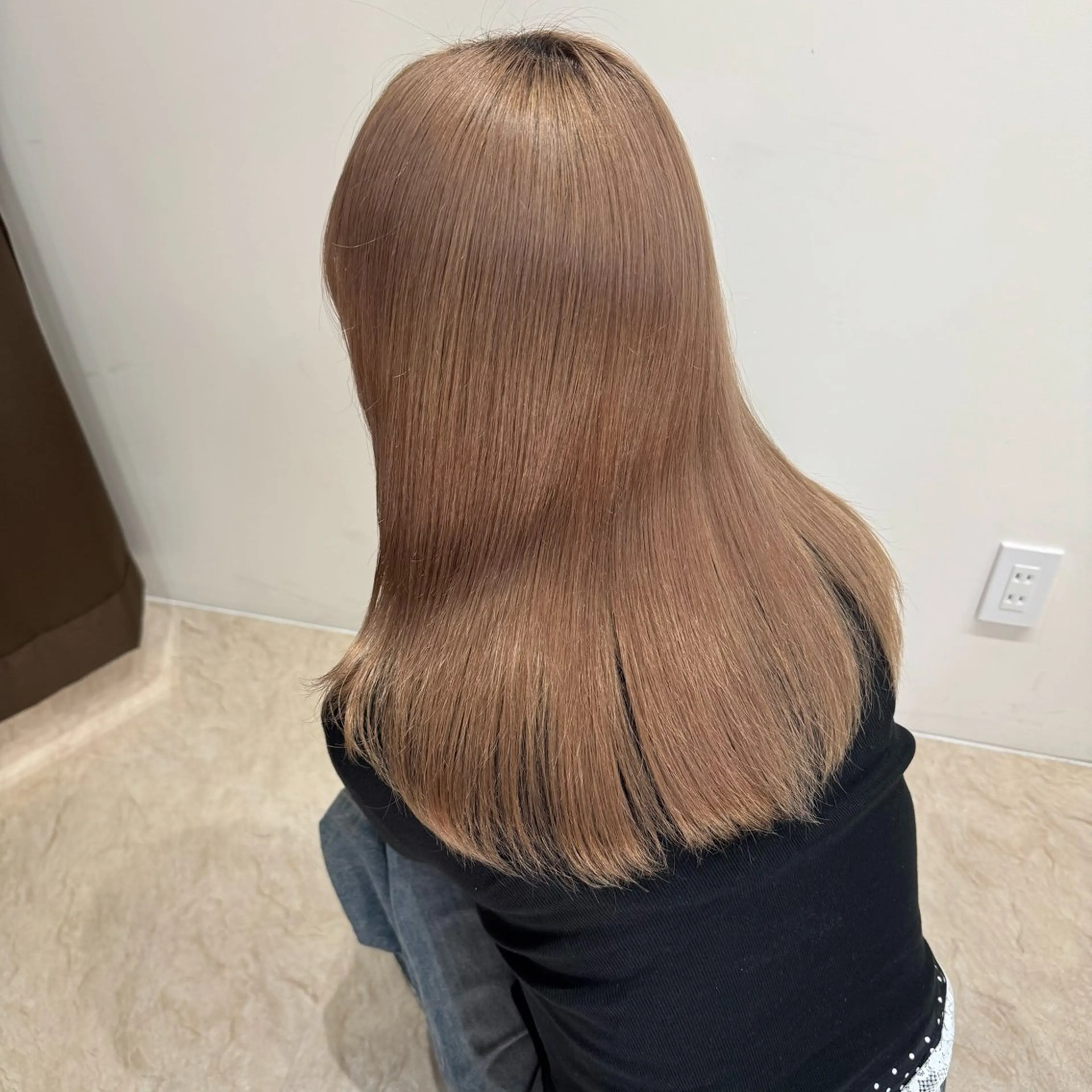 セミロング カラー ブリーチ カット ヘアカラー トリートメント iga/渋谷個室🍀 ✨艶髪ハイトーン✨のヘアスタイル