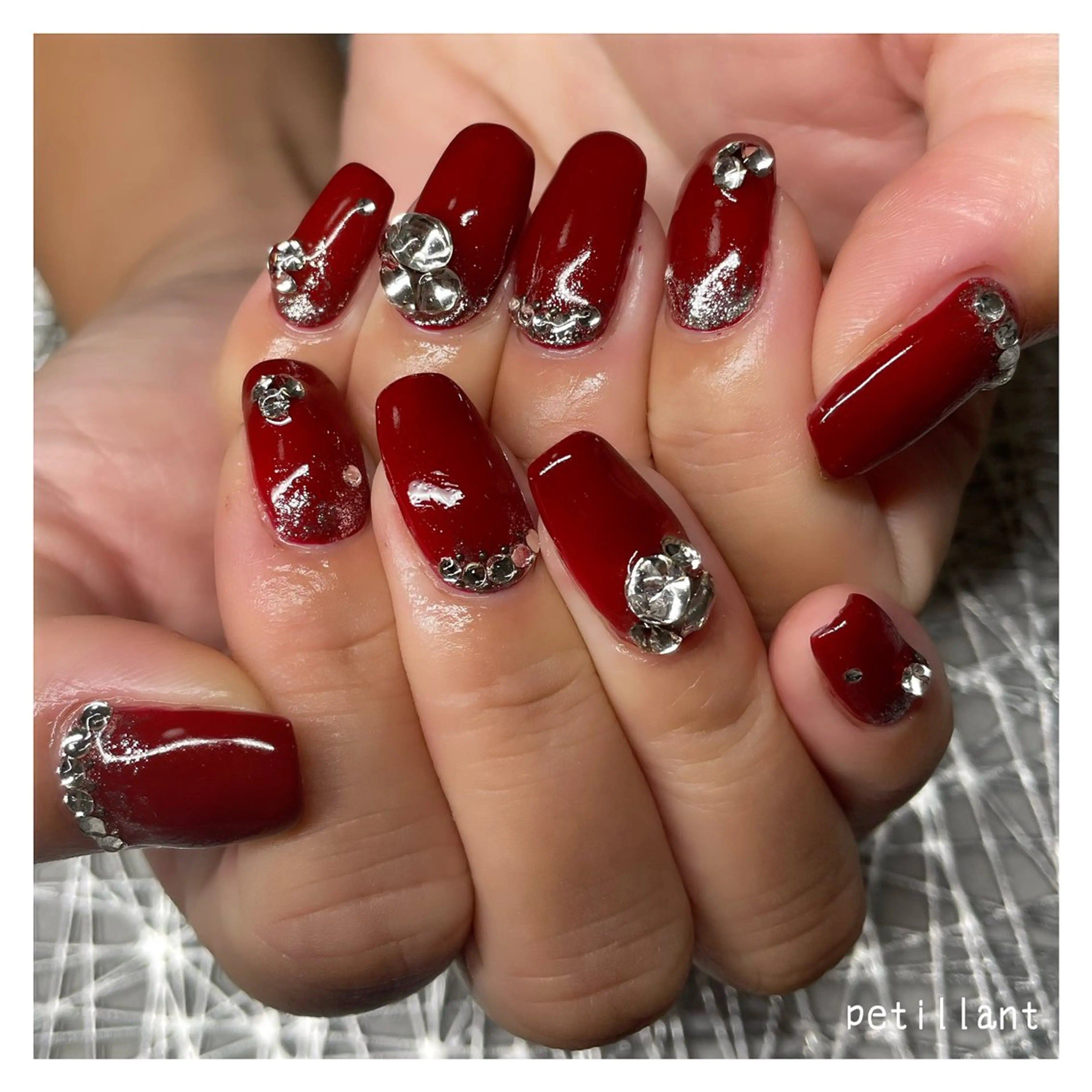 ネイル アートネイル ボルドー nail salon petillantのネイルデザイン