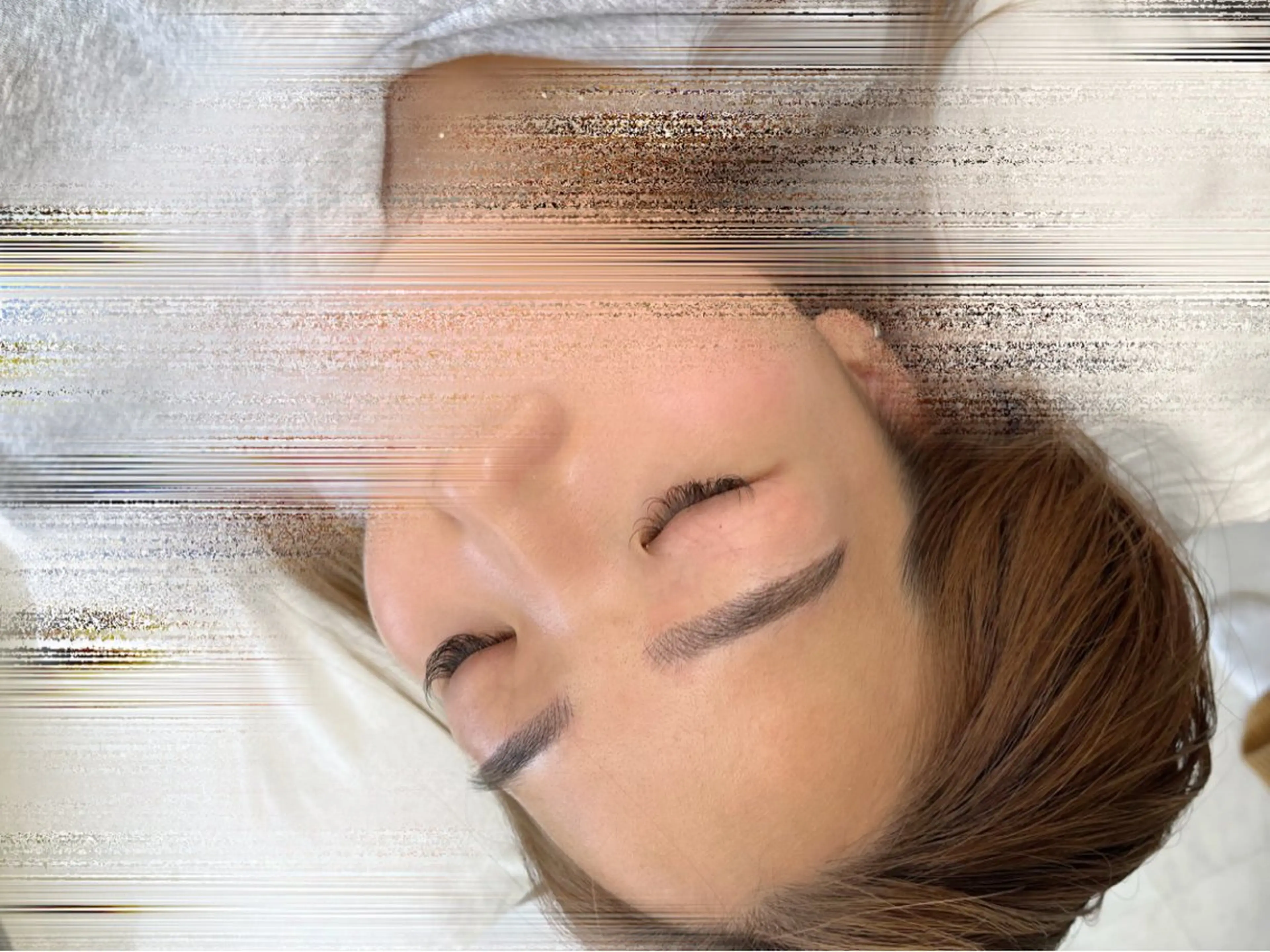 アイブロウ 𝑆𝑈𝑁𝑁𝑌 ɴᴇᴡ ᴏᴘᴇɴ☀️の眉毛・アイブロウイメージ