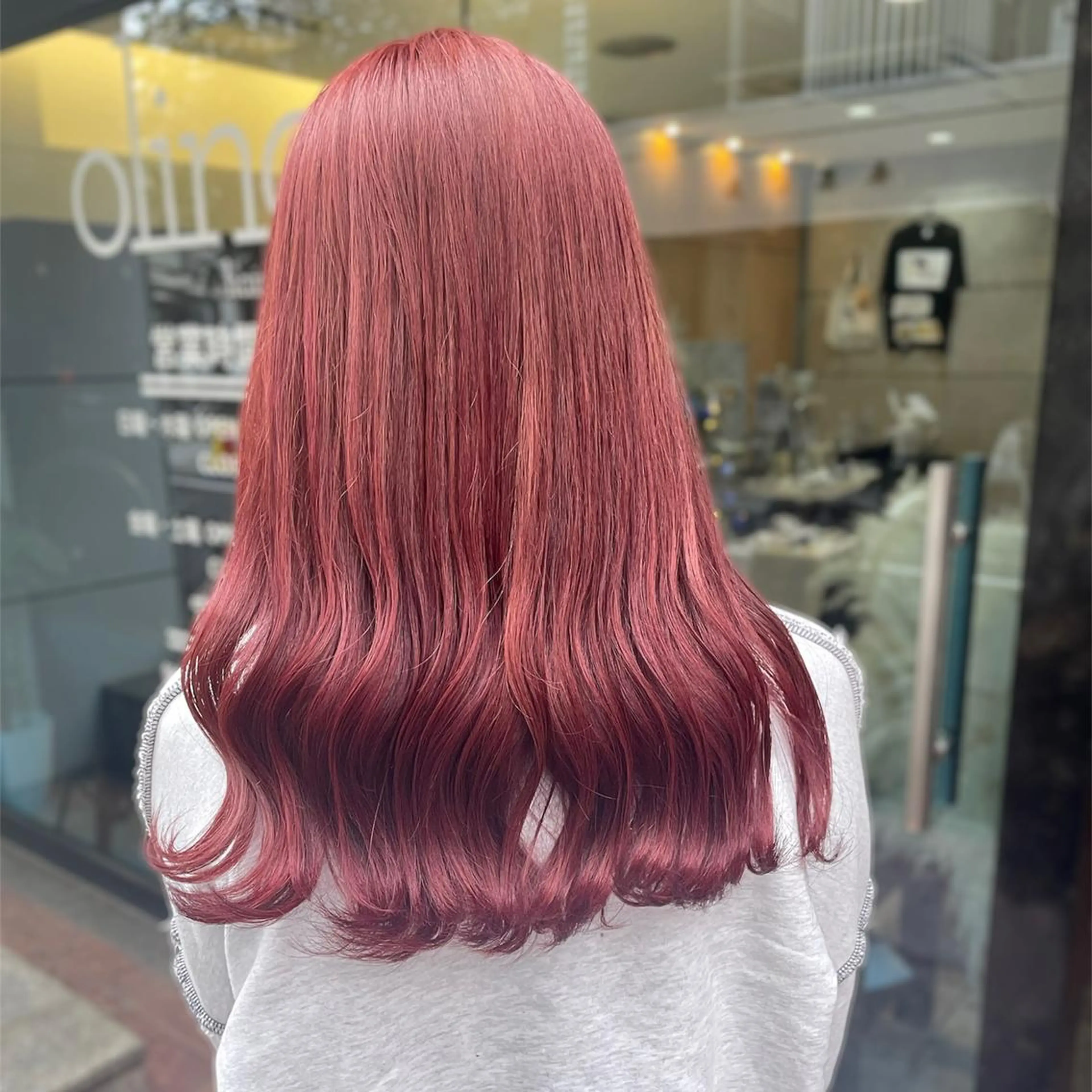 ロング カラー ACTION心斎橋店 Lisaのヘアスタイル