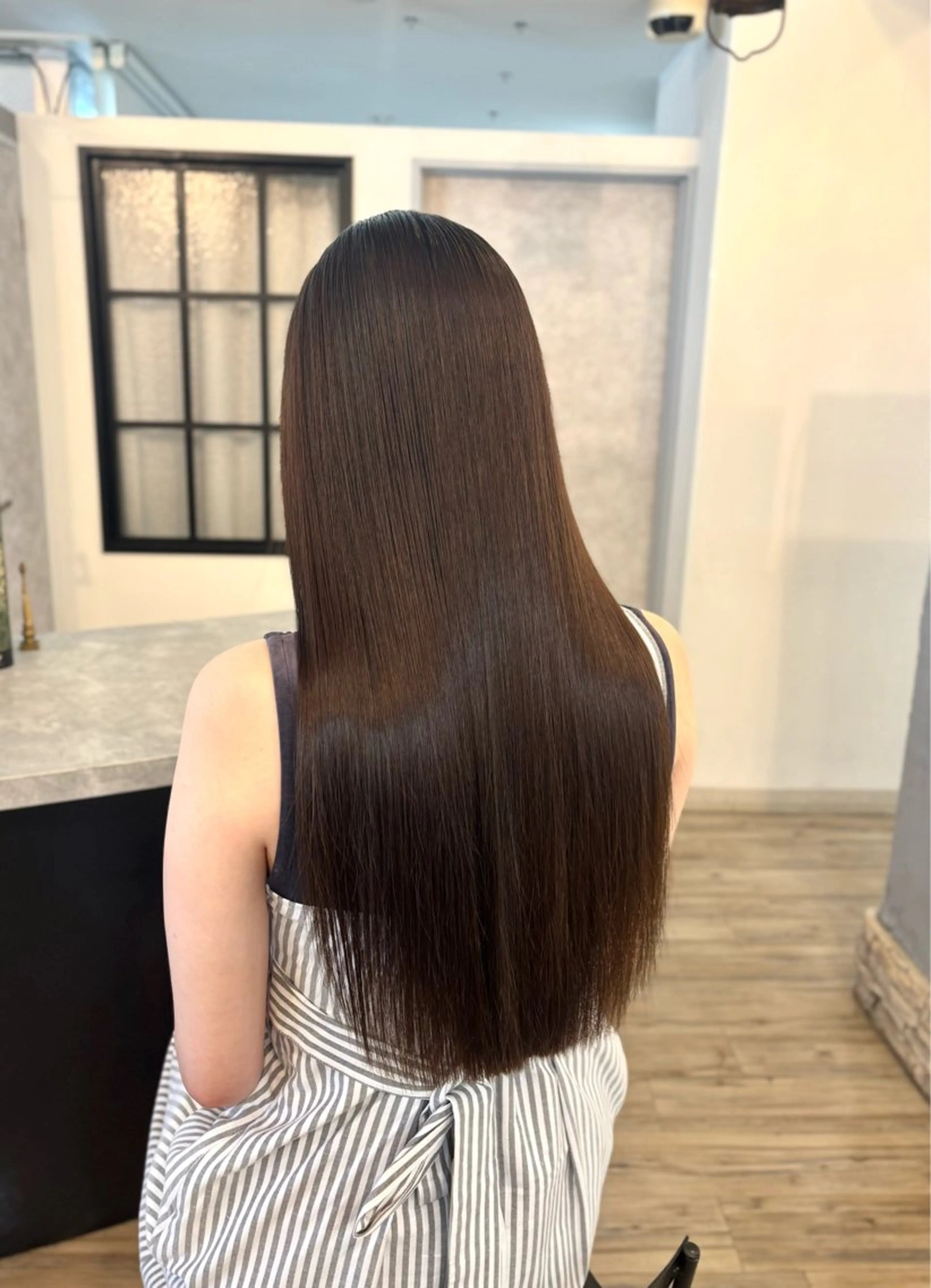 ロング パーマ VISAGE ba.sk 金子詩帆のヘアスタイル