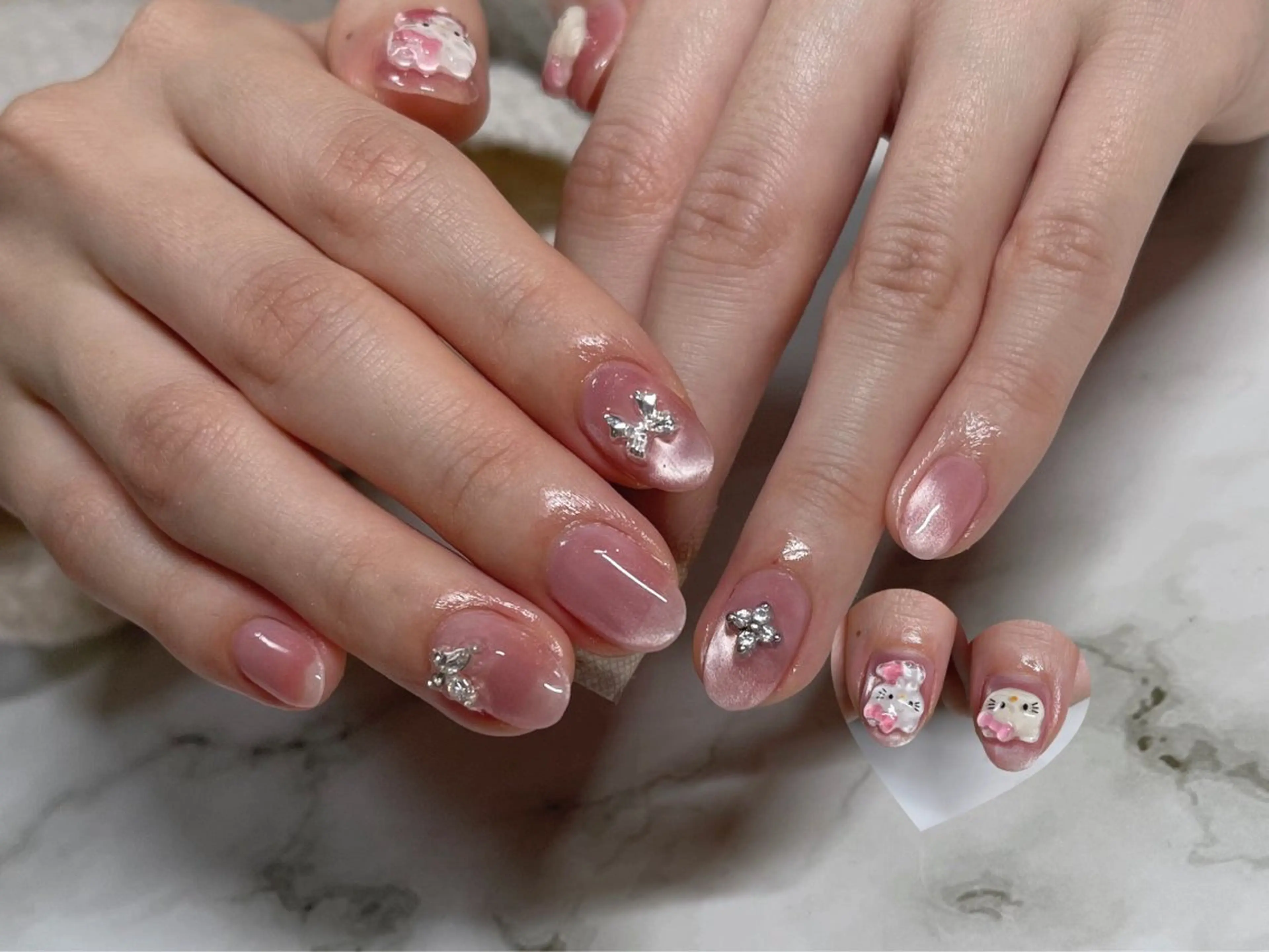 ネイル シルバー ハンドネイル R@nail🫧町田 🫧らんのネイルデザイン