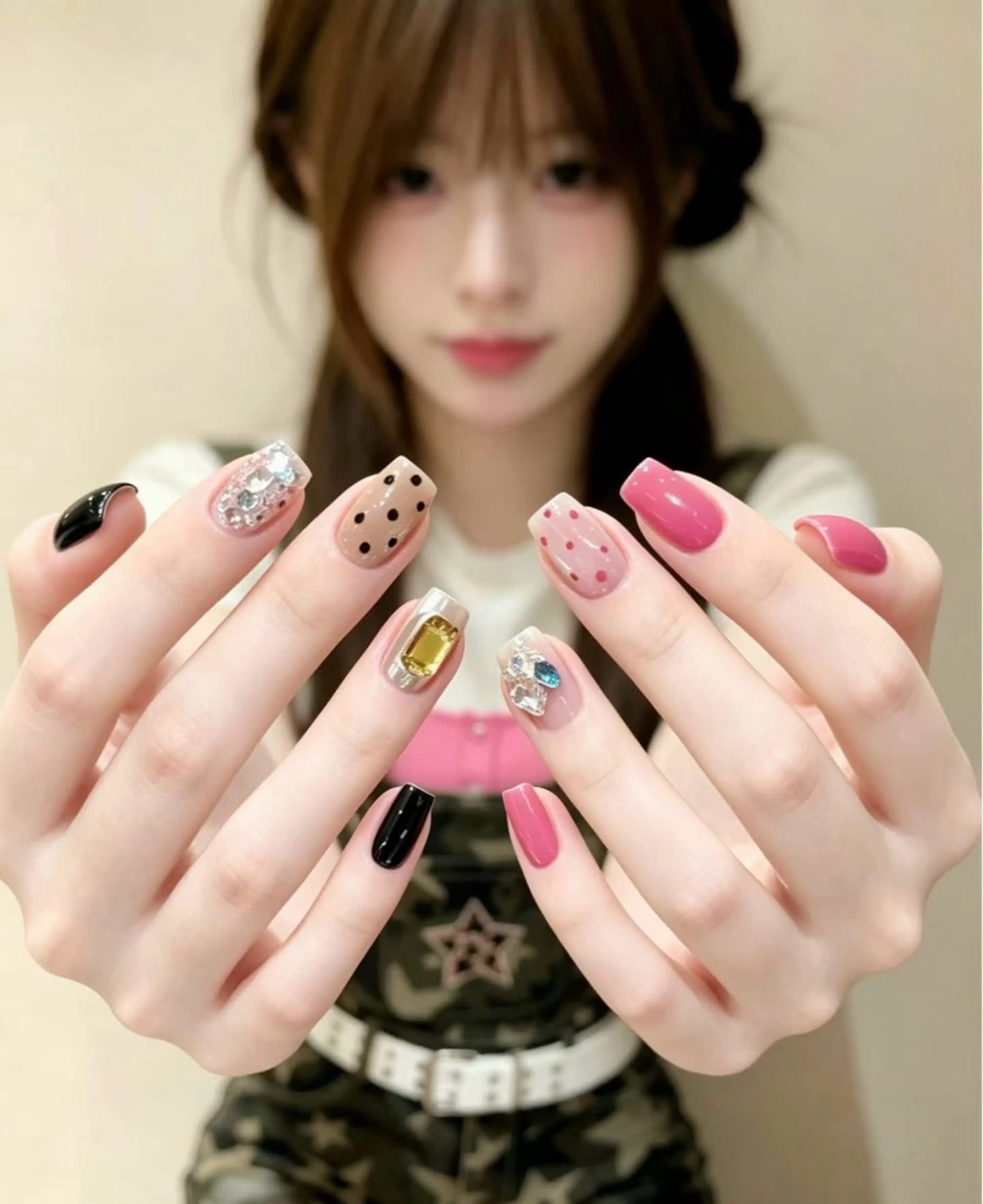 ネイル ジェルネイル マグネットネイル ハンドネイル YUKI NAILのネイルデザイン